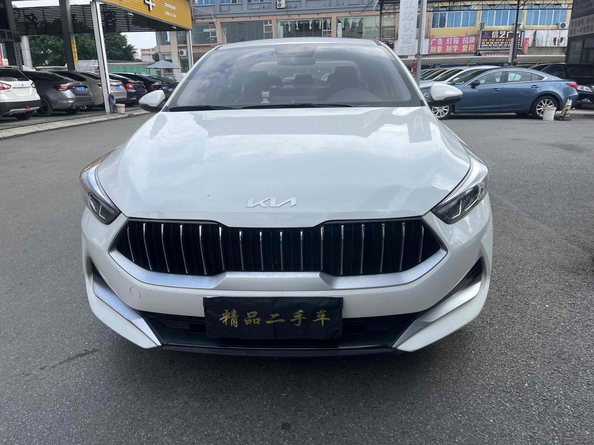 起亞 K3  2021款 改款 1.5L CVT時(shí)尚版圖片