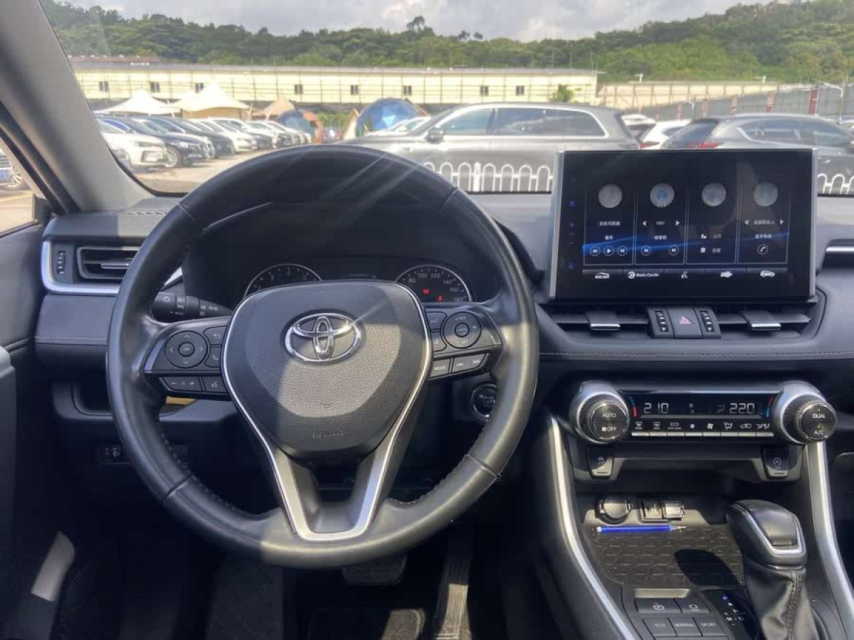 豐田 威蘭達  2022款 2.0L CVT兩驅(qū)豪華版圖片