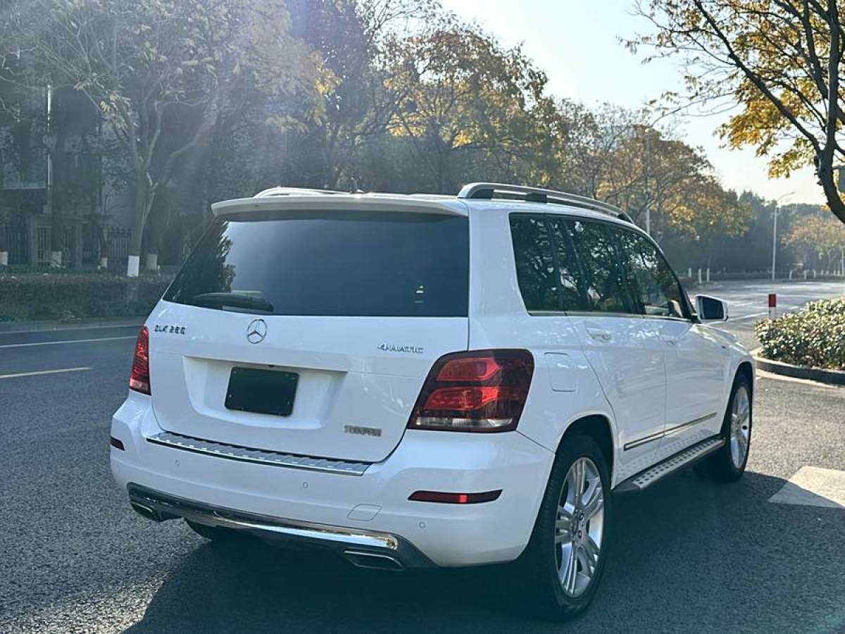 奔馳 奔馳GLK級  2015款 GLK 260 4MATIC 動感型 極致版圖片