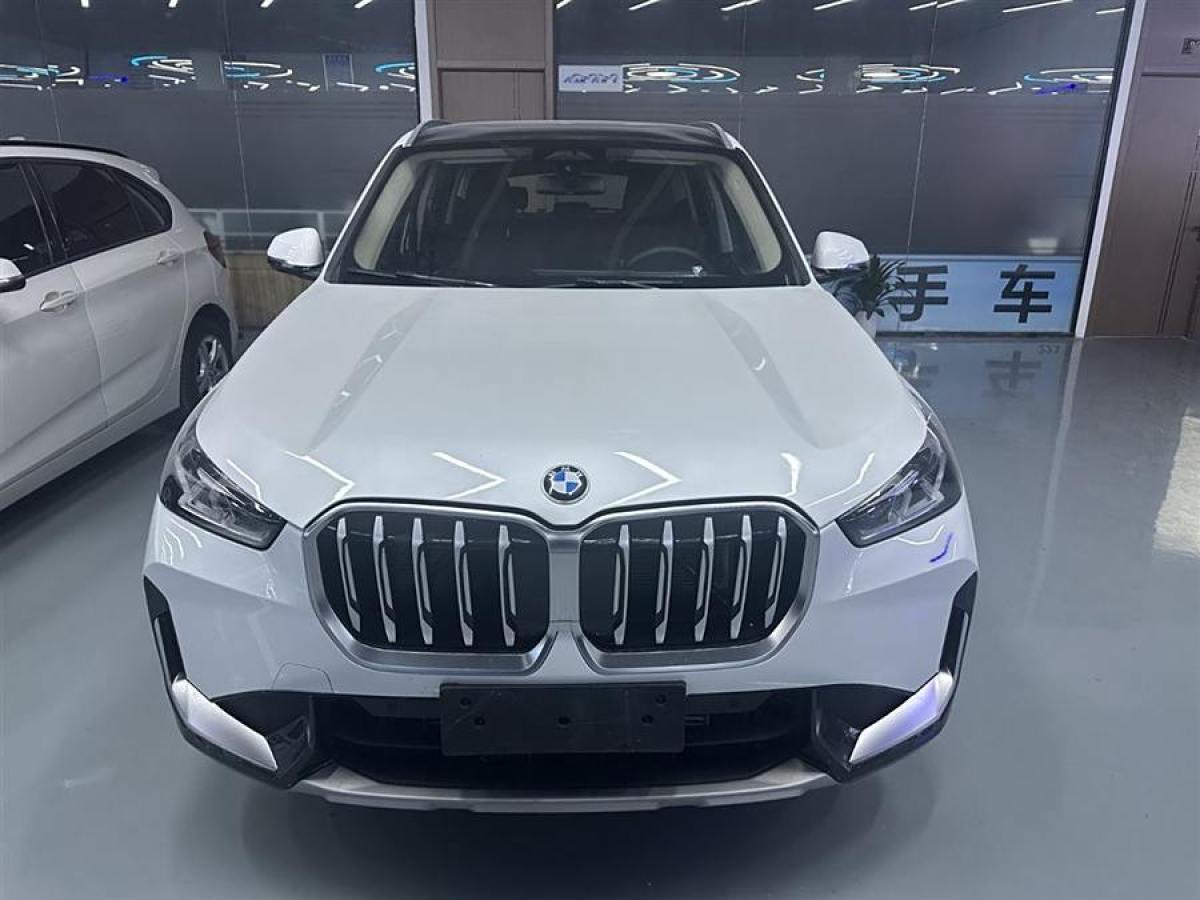 寶馬 寶馬X1  2023款 xDrive25Li X設(shè)計(jì)套裝圖片