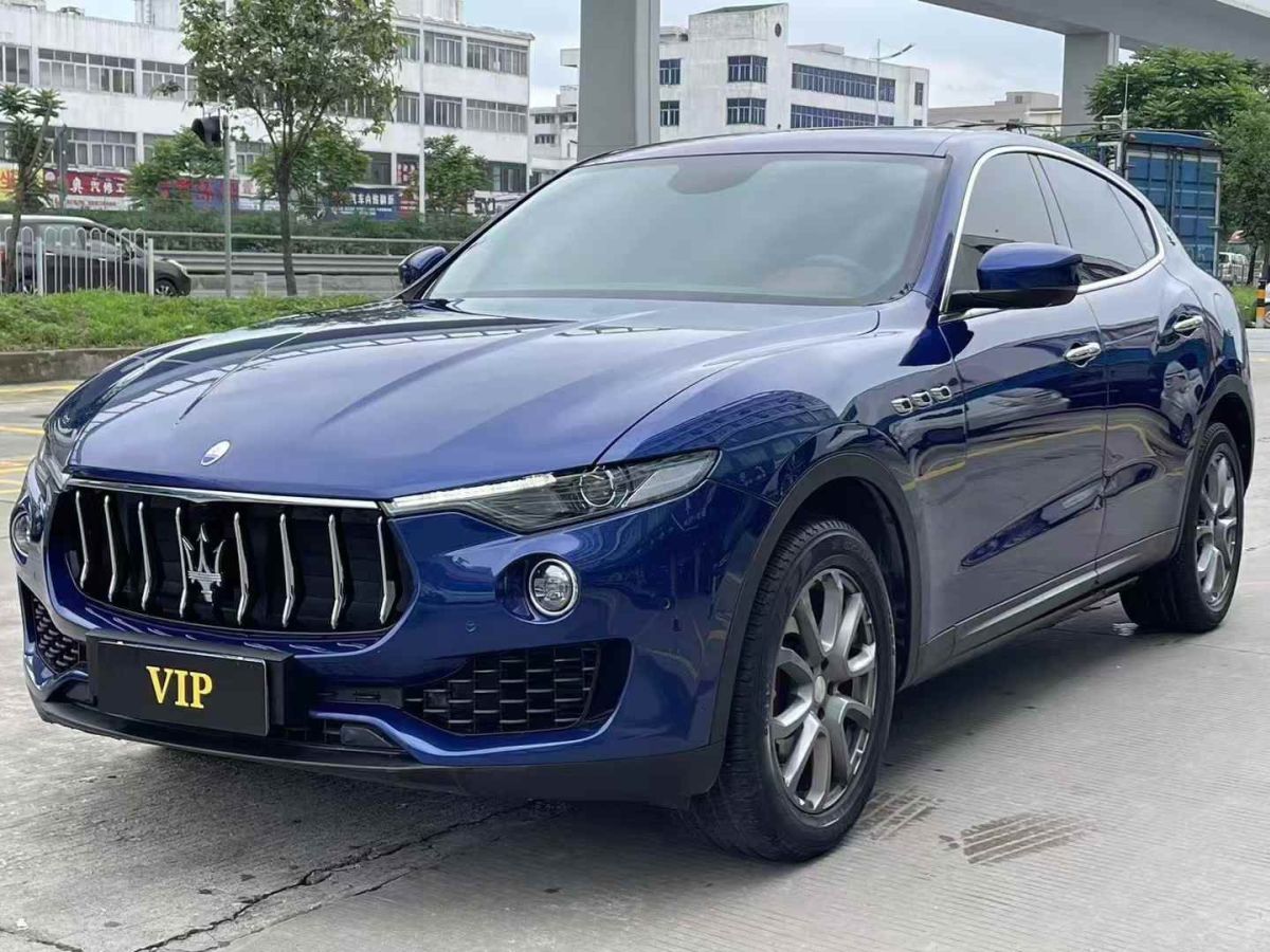 瑪莎拉蒂 Levante  2019款  3.0T 350Hp 標(biāo)準(zhǔn)版圖片