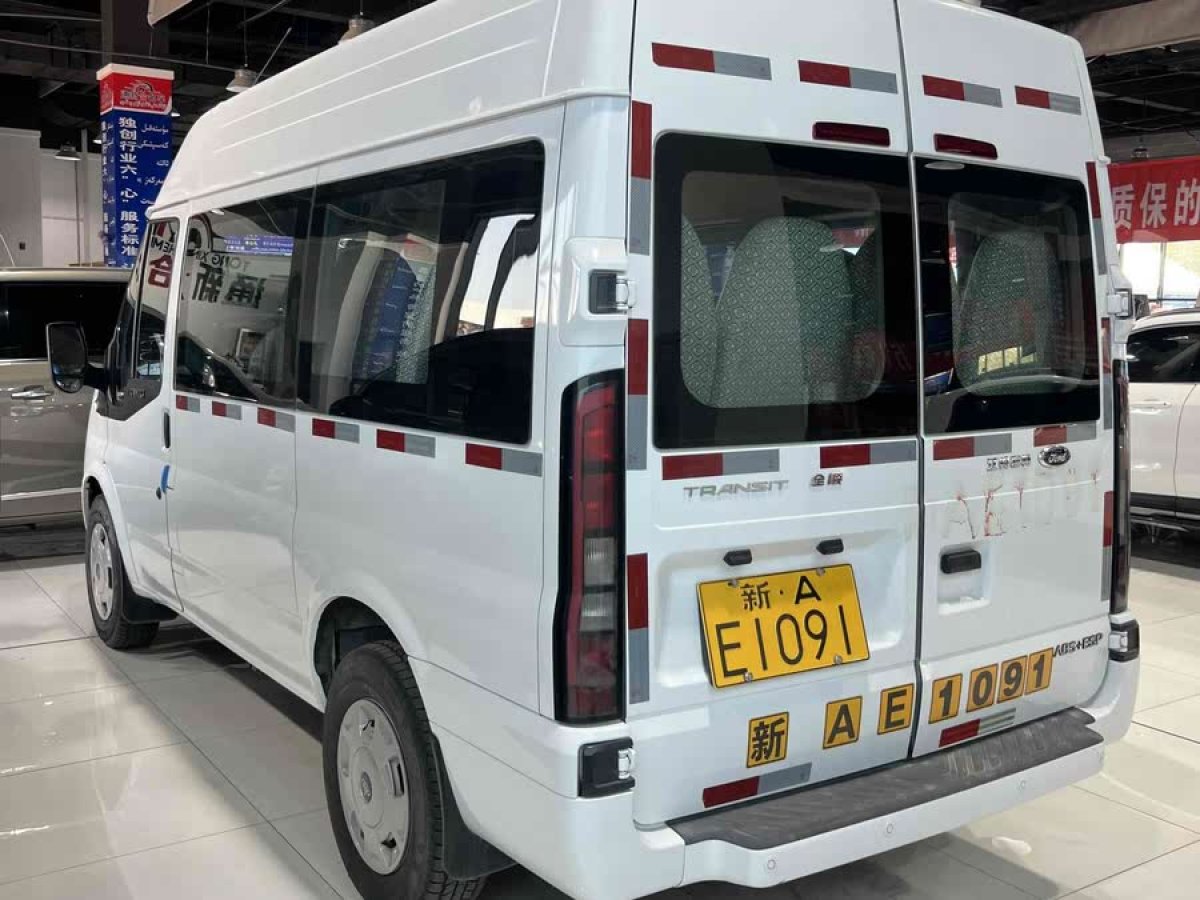福特 新世代全順  2021款 2.2T手動(dòng)普通型客車Pro短軸11座中頂國(guó)VI圖片