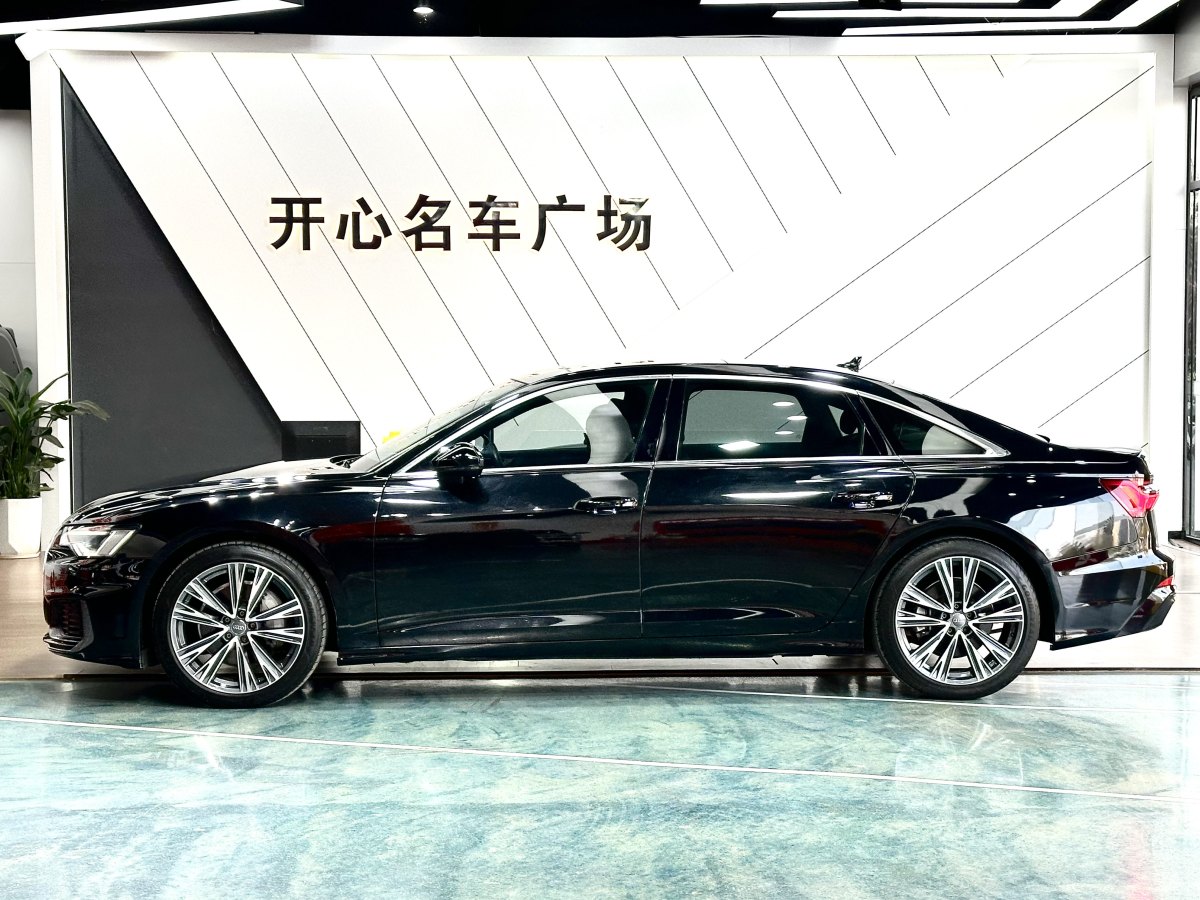 奧迪 奧迪A6L  2021款 45 TFSI 臻選動(dòng)感型圖片