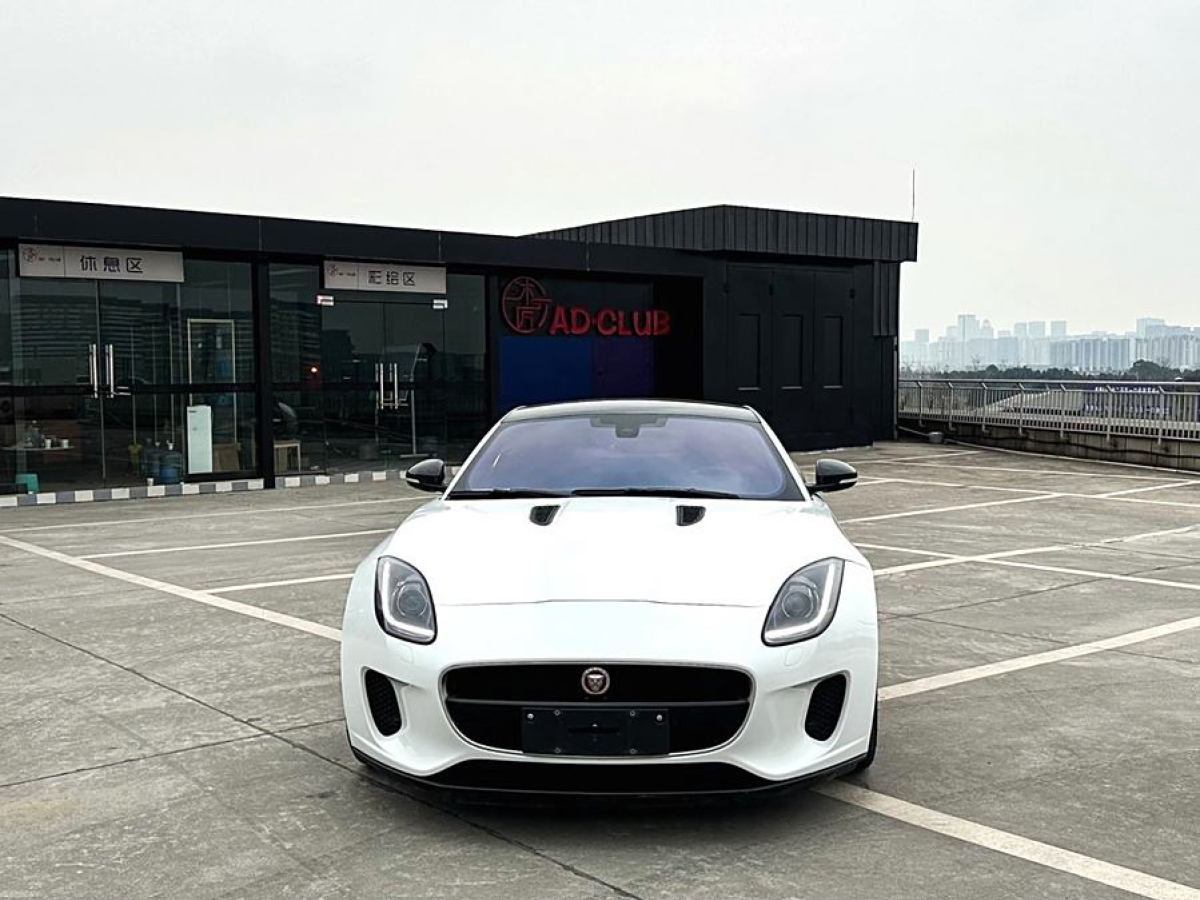 捷豹 F-TYPE  2016款 3.0T 硬頂版圖片