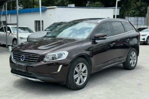 XC60 沃爾沃 2.0T T5 AWD 個(gè)性運(yùn)動(dòng)版