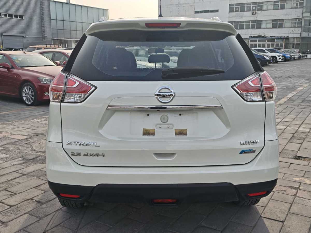 日產(chǎn) 奇駿  2014款 2.5L CVT豪華版 4WD圖片