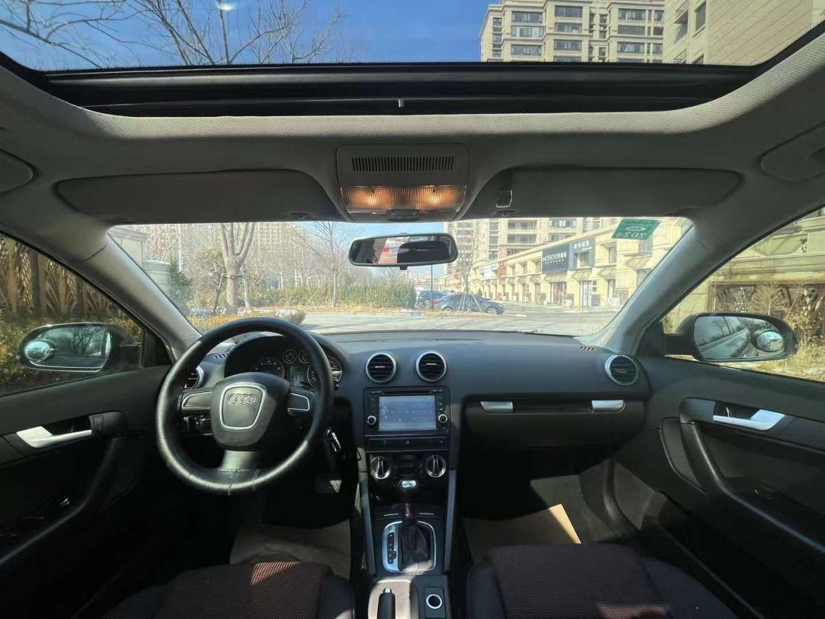 奥迪 奥迪A3  2012款 Sportback 1.8T 豪华型图片