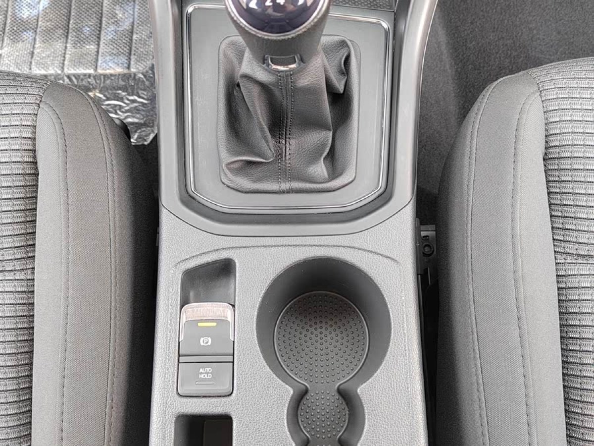 大眾 途安  2016款 途安L 280TSI 手動風(fēng)尚版圖片