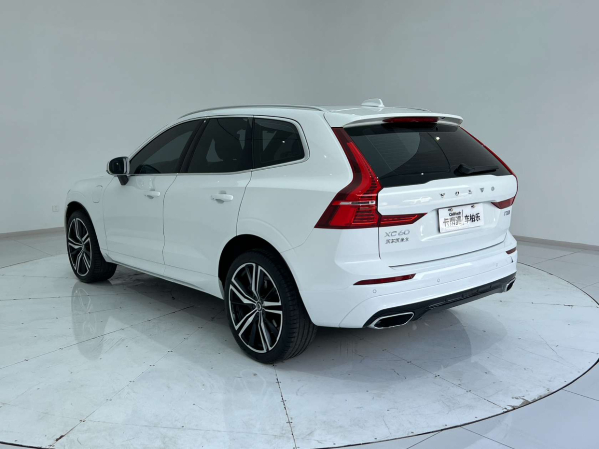 沃爾沃 XC60新能源  2019款 T8 E驅(qū)混動 智雅運動版圖片