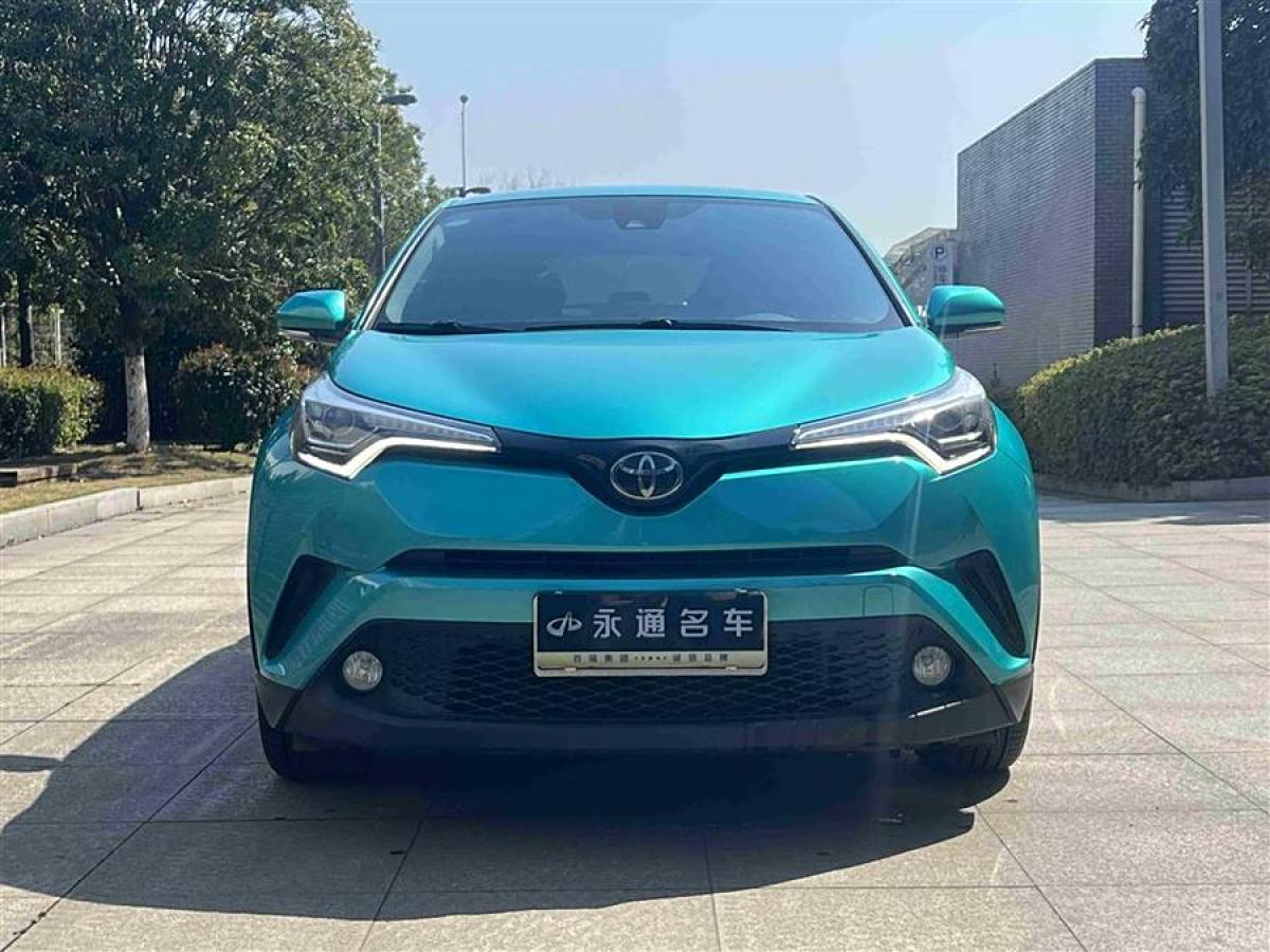 2019年7月豐田 C-HR  2018款 2.0L 豪華版 國(guó)V