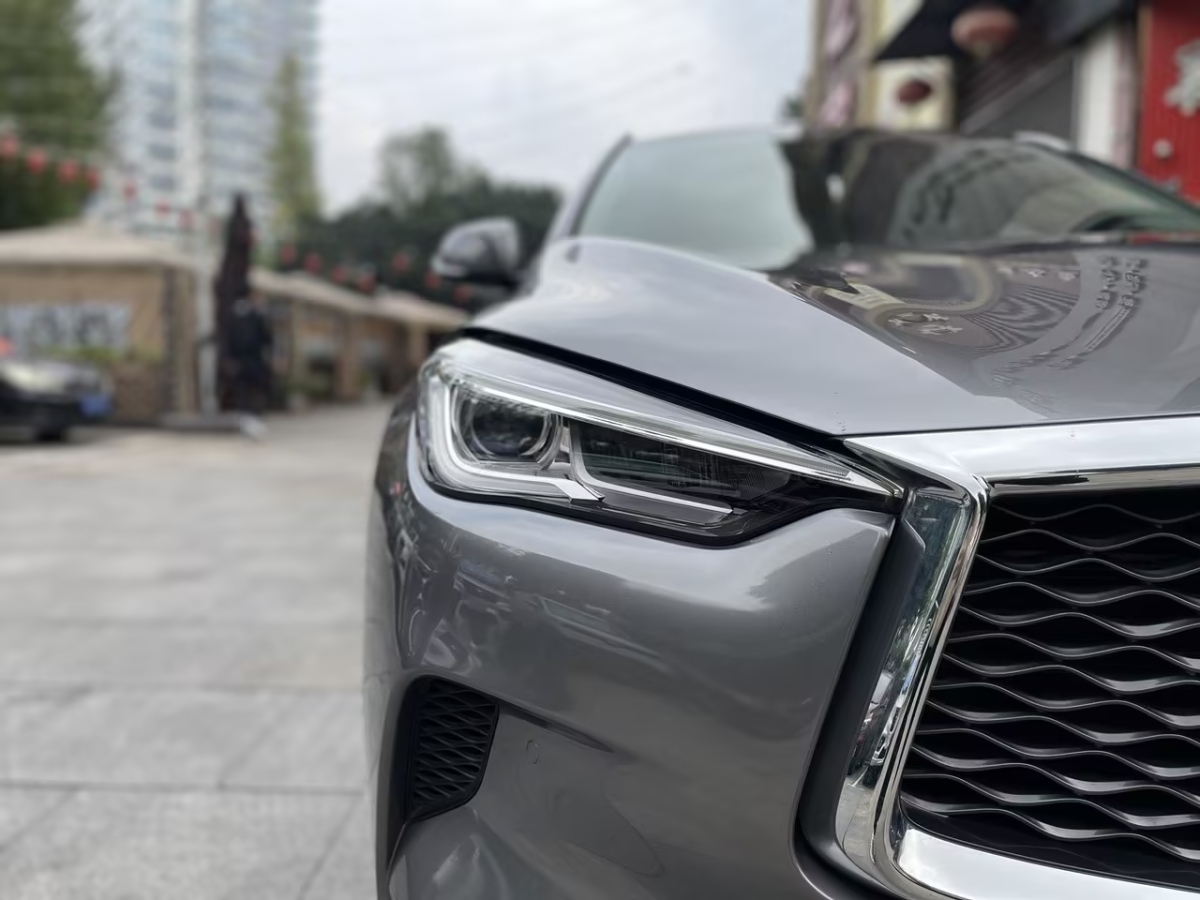 2020年1月英菲尼迪 QX50  2020款 2.0T 30周年限量版