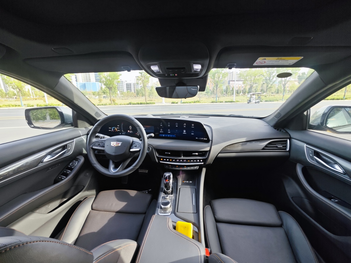凱迪拉克 CT5  2024款 28T 鉑金型圖片
