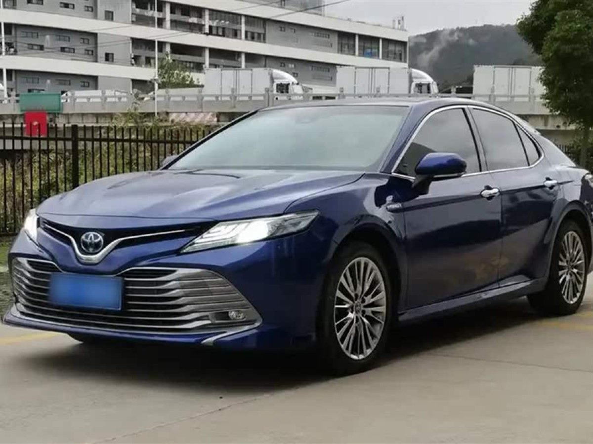 豐田 凱美瑞  2019款 改款 雙擎 2.5HG 豪華版圖片