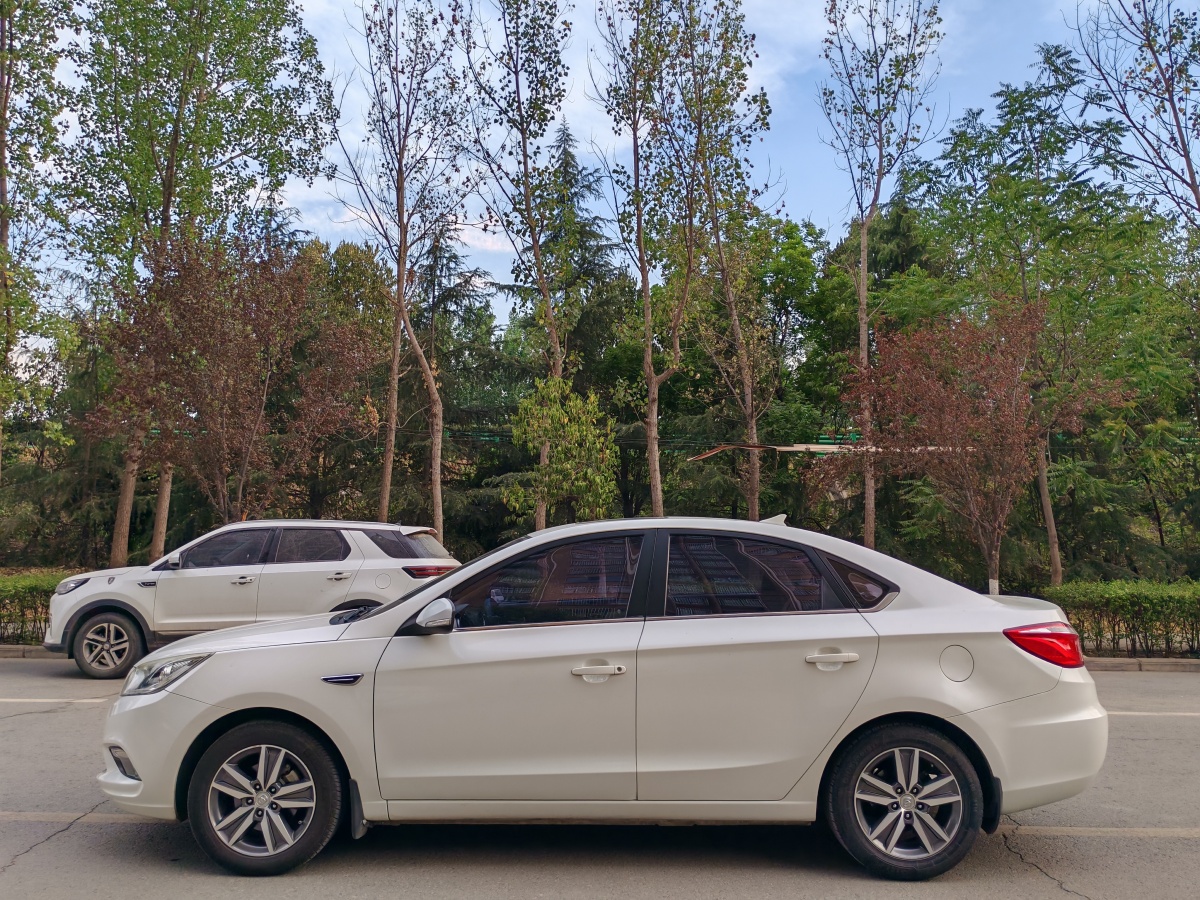 長安 逸動  2015款 1.6L 手動豪華型 國V圖片