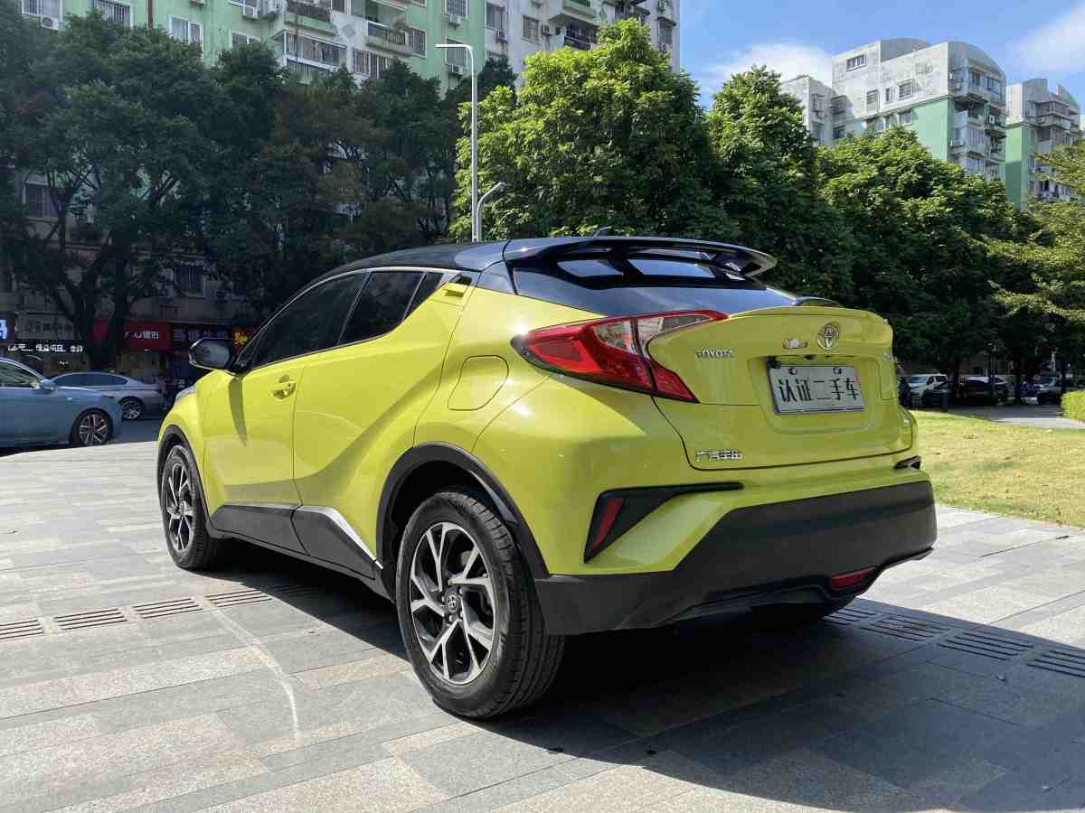 2019年1月豐田 C-HR  2018款 2.0L 領(lǐng)先天窗版 國(guó)VI