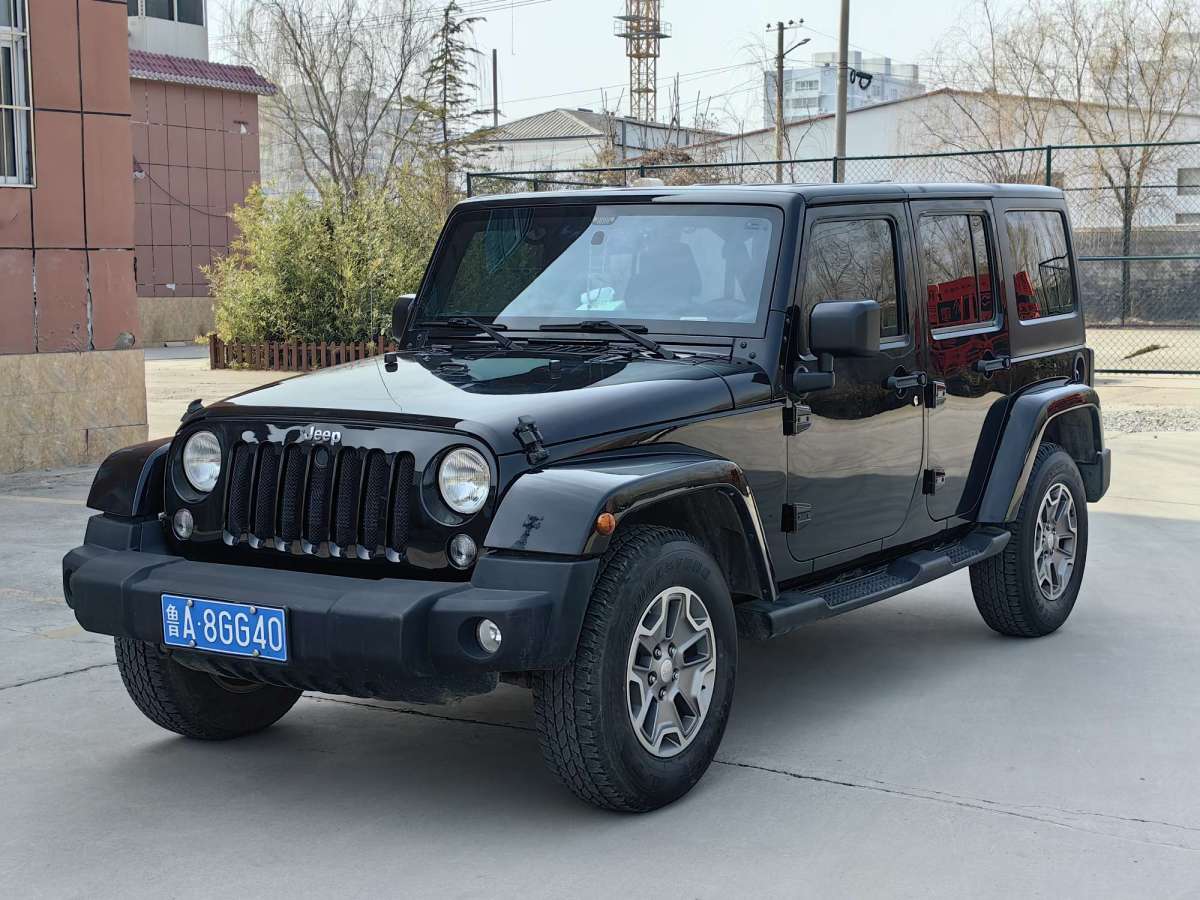 Jeep 牧馬人  2015款 3.0L Sahara 四門(mén)舒享版圖片