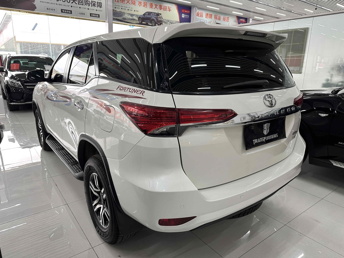 丰田 Fortuner  2016款 2.7L 中东版图片