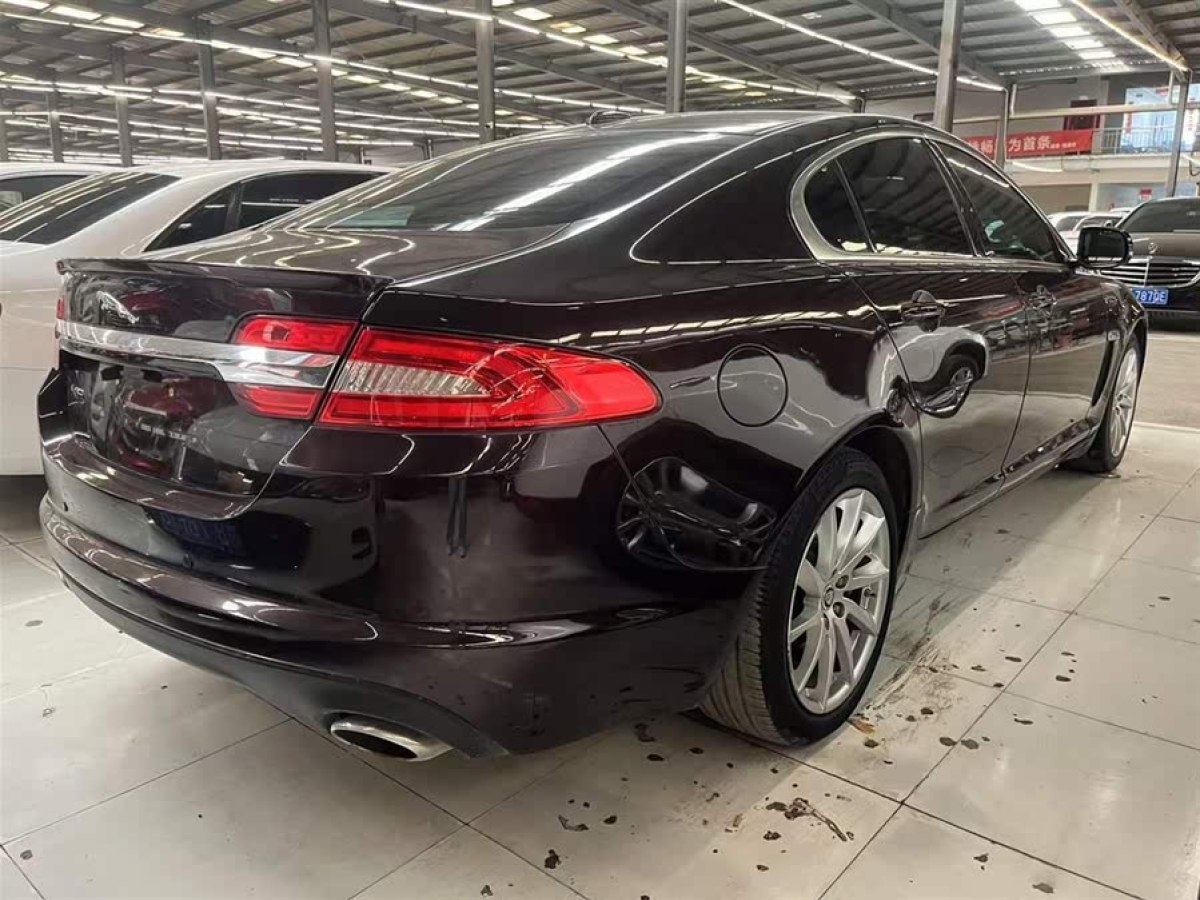 捷豹 XF  2009款 XF 3.0L V6豪華版圖片
