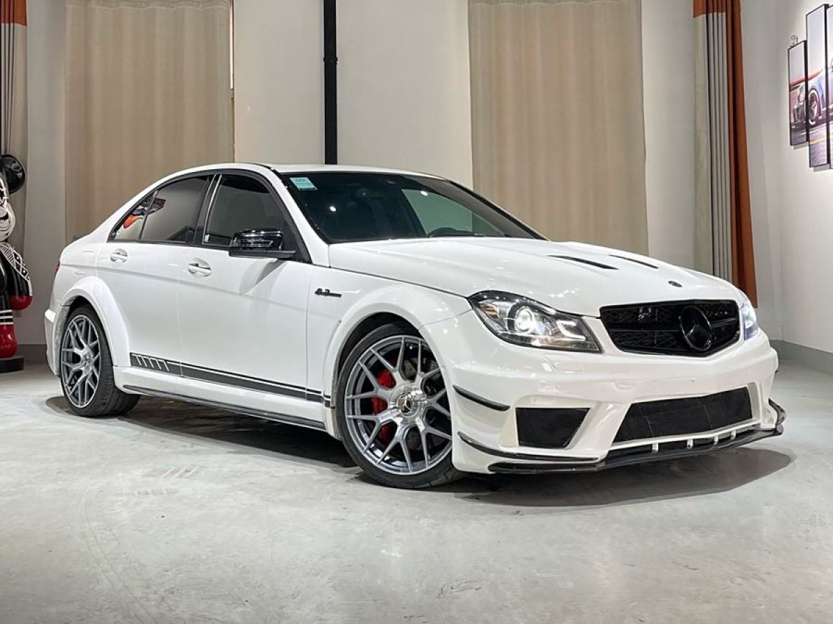 2014年10月奔馳 奔馳C級(jí)AMG  2014款 AMG C 63 Edition 507