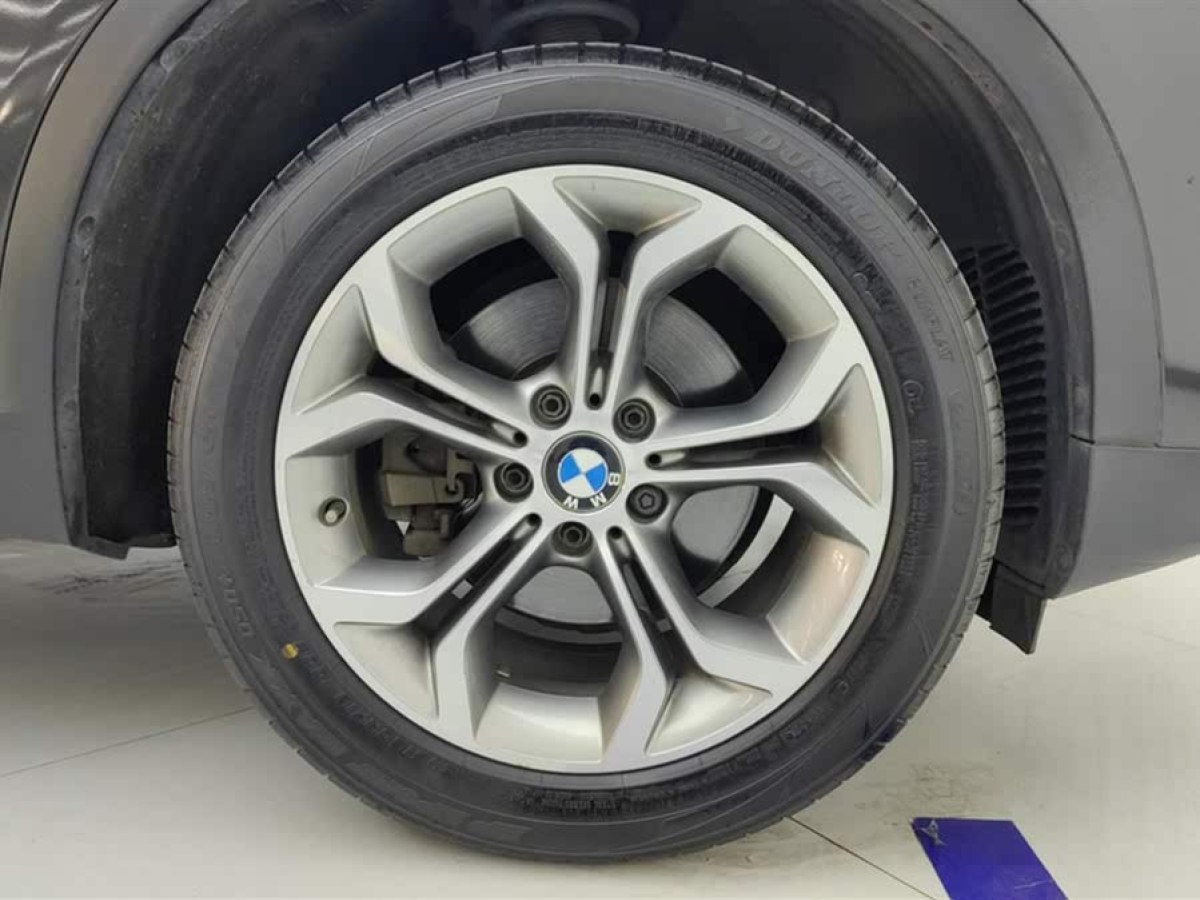 寶馬 寶馬X4  2014款 xDrive20i X設(shè)計(jì)套裝圖片