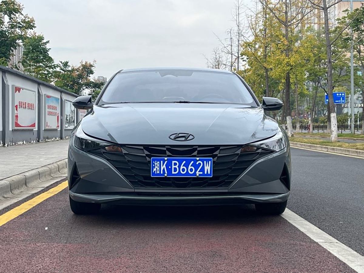 現(xiàn)代 伊蘭特  2022款 1.5L CVT LUX尊貴版圖片