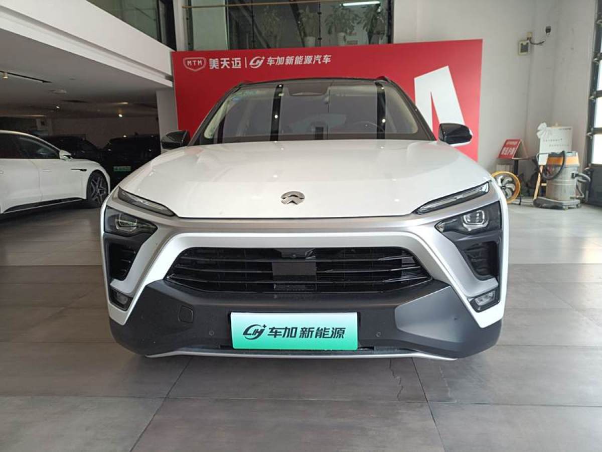 蔚來 ES8  2018款 355KM 基準(zhǔn)版 七座版圖片