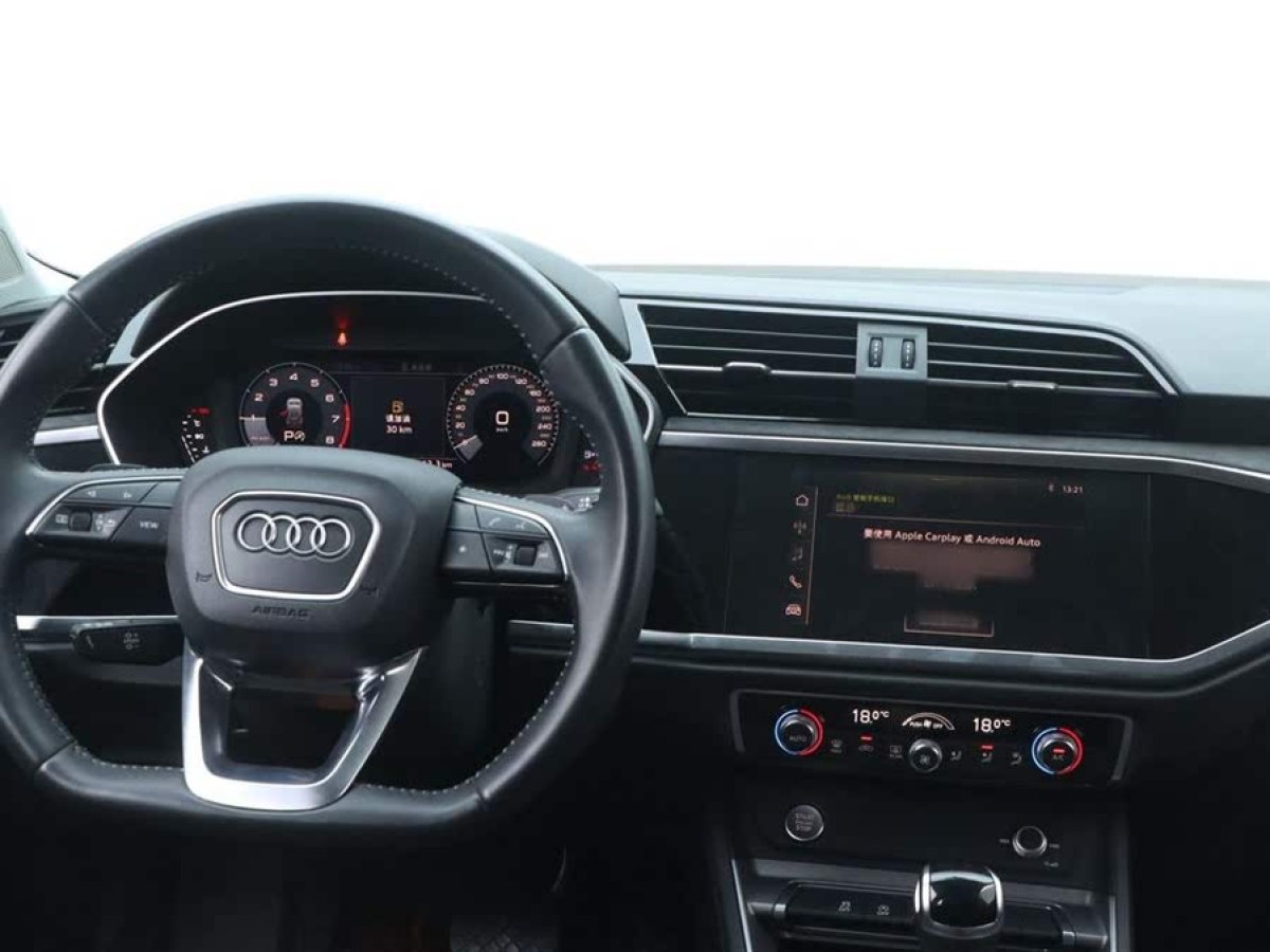 奧迪 奧迪Q3  2019款  35 TFSI 時(shí)尚動(dòng)感型圖片