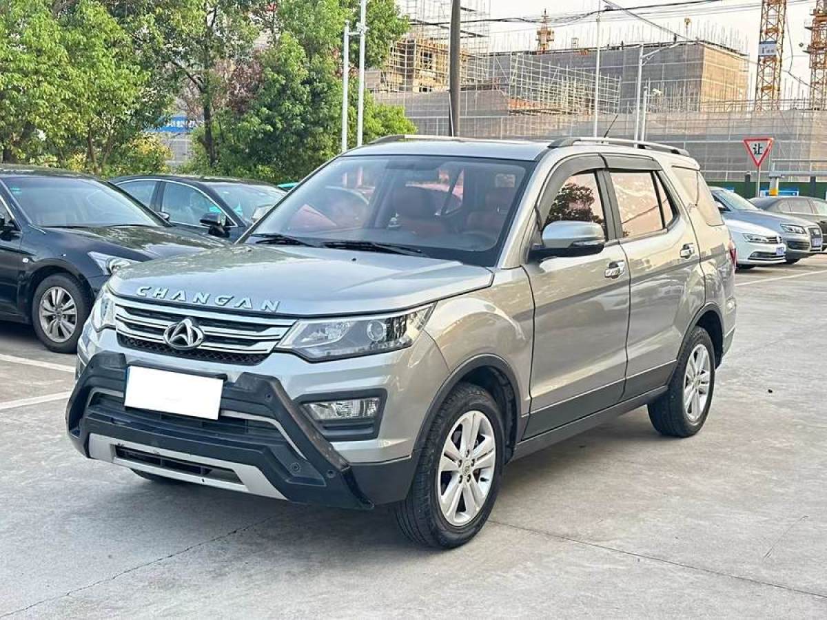 長(zhǎng)安歐尚 CX70  2016款 1.6L 手動(dòng)豪華型圖片