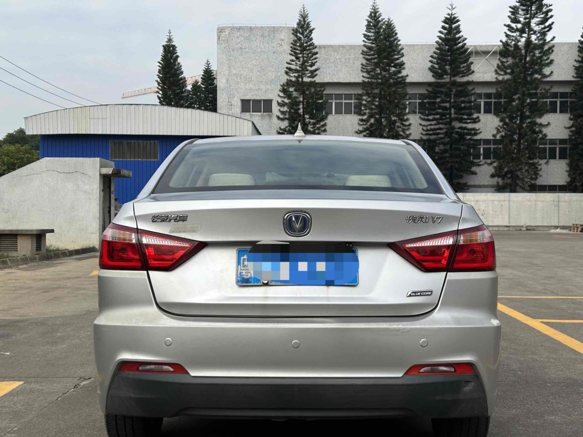 長安 逸動  2015款 1.6L 手動豪華型 國V圖片