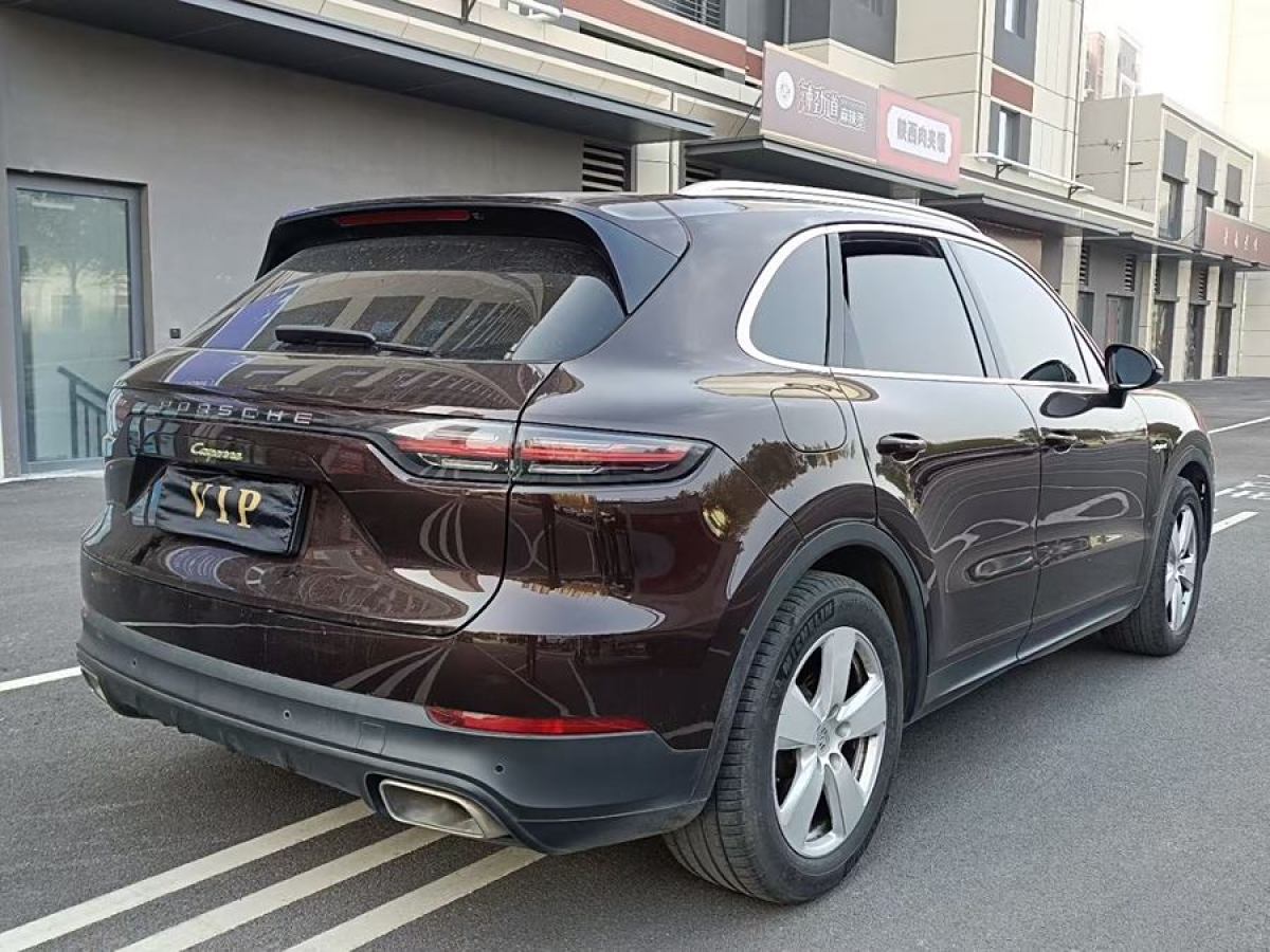 保時(shí)捷 Cayenne新能源  2021款 Cayenne E-Hybrid 2.0T圖片