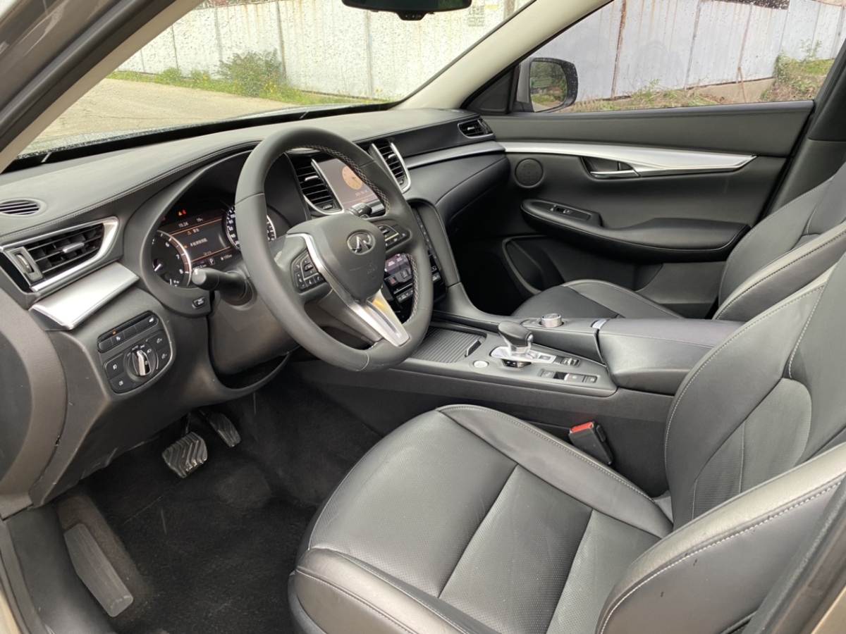 英菲尼迪 QX50  2018款 2.0T 兩驅時尚版圖片