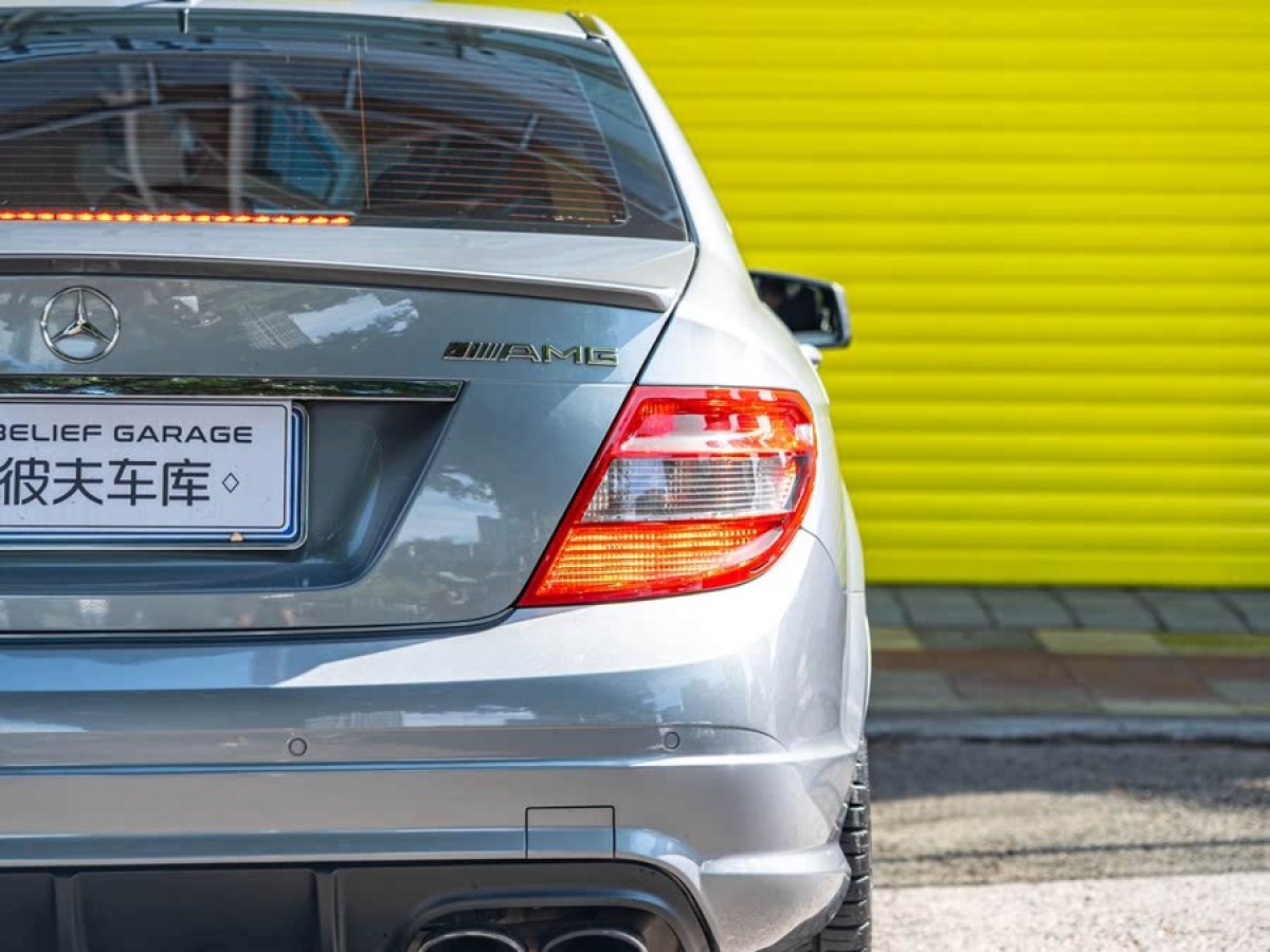 奔馳 奔馳C級AMG  2009款 AMG C 63 動感型圖片