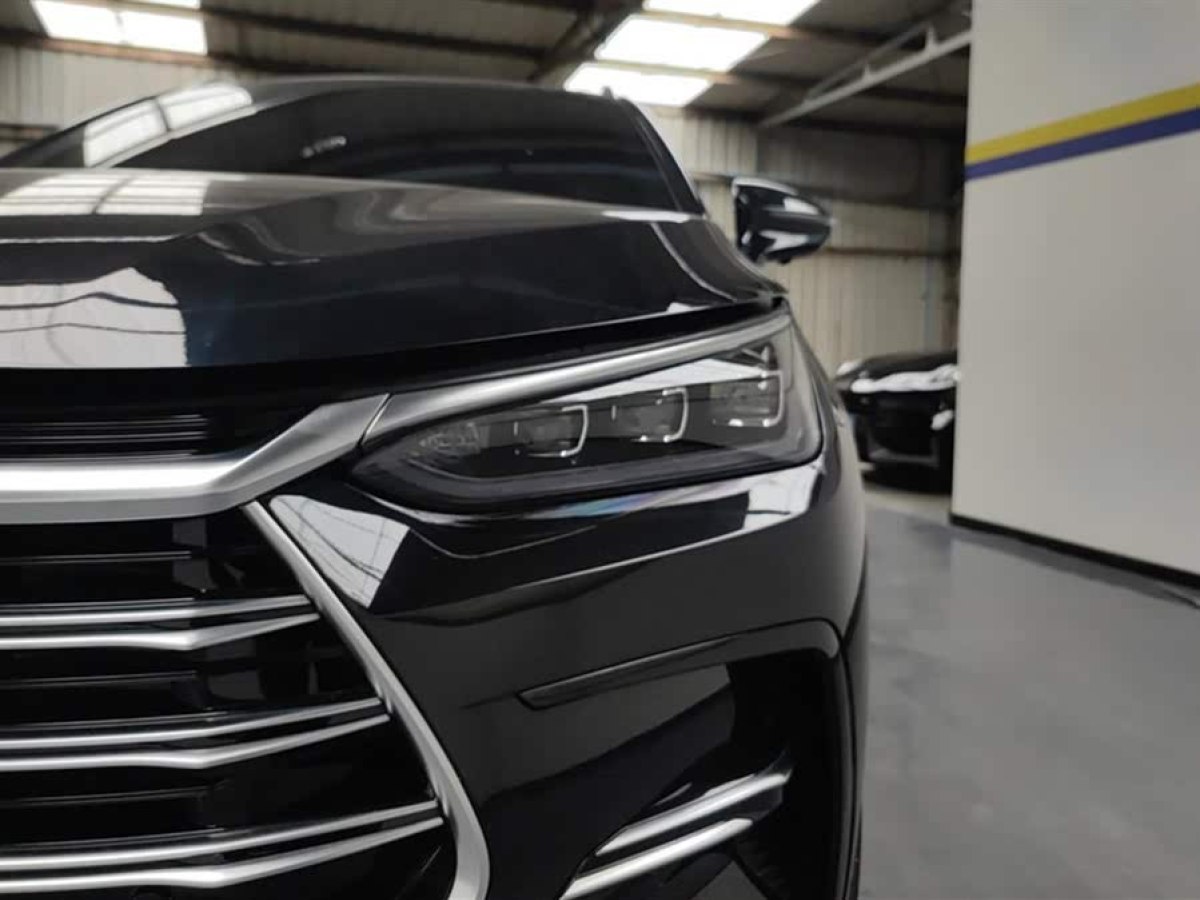 比亞迪 唐新能源  2021款 EV 四驅(qū)高性能版創(chuàng)世旗艦型圖片