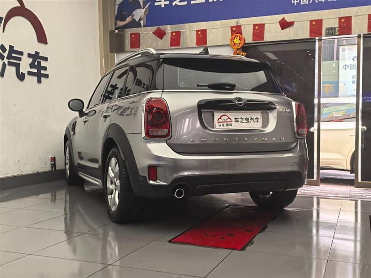 MINI COUNTRYMAN  2018款 1.5T COOPER ALL4 經(jīng)典派圖片