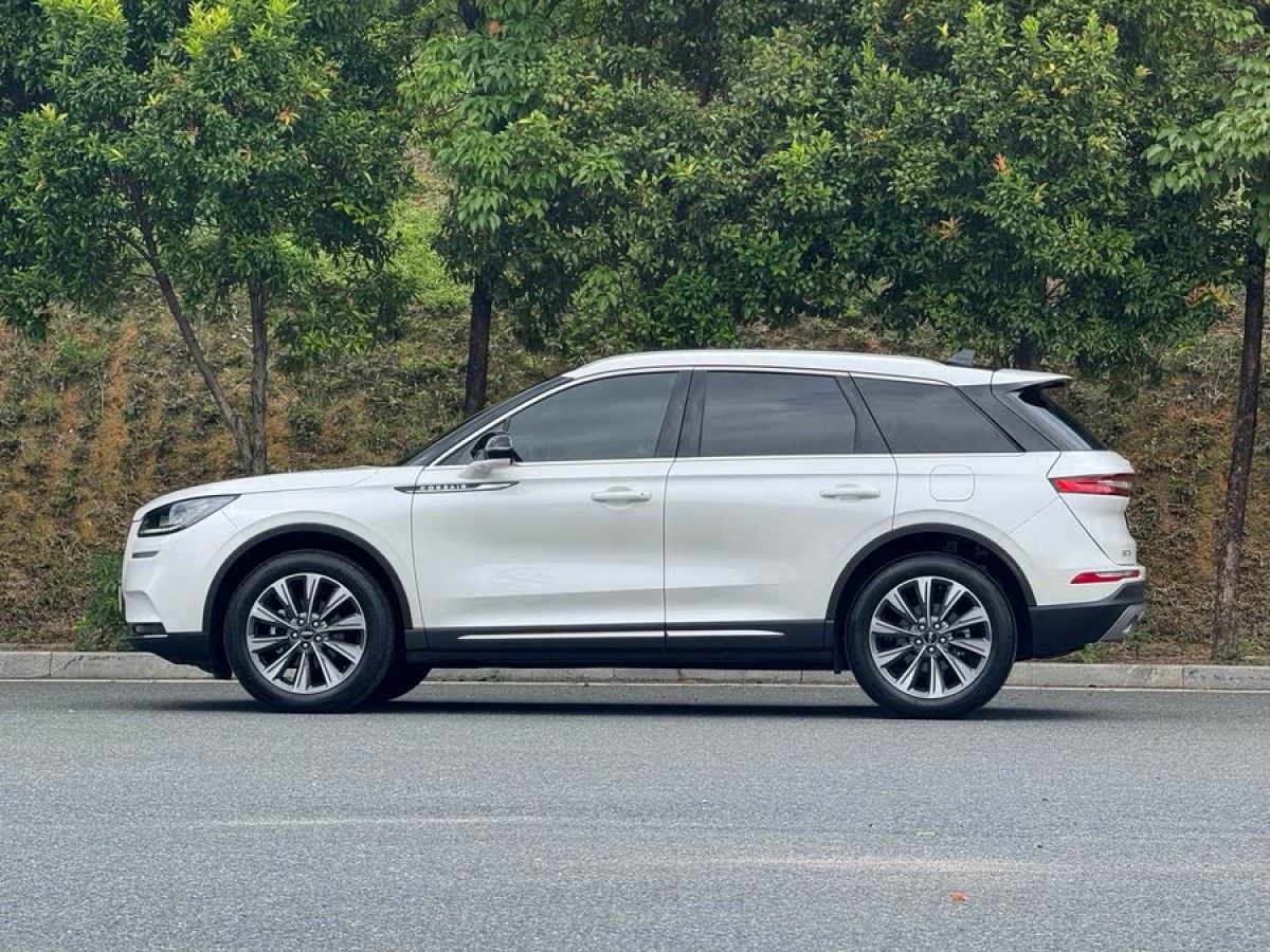 林肯 冒險(xiǎn)家  2022款 改款 2.0T 兩驅(qū)尊雅版圖片