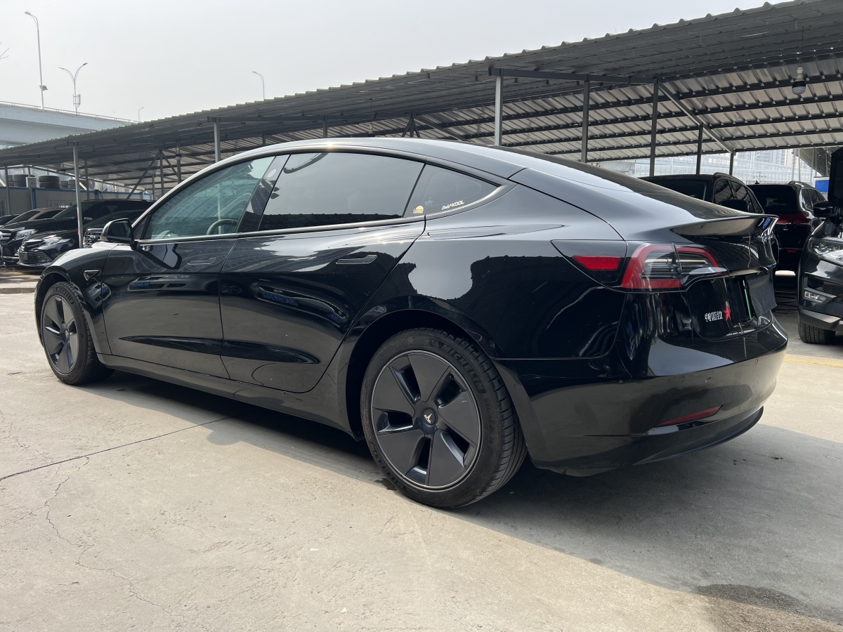 特斯拉 Model Y  2022款 改款 后輪驅(qū)動版圖片