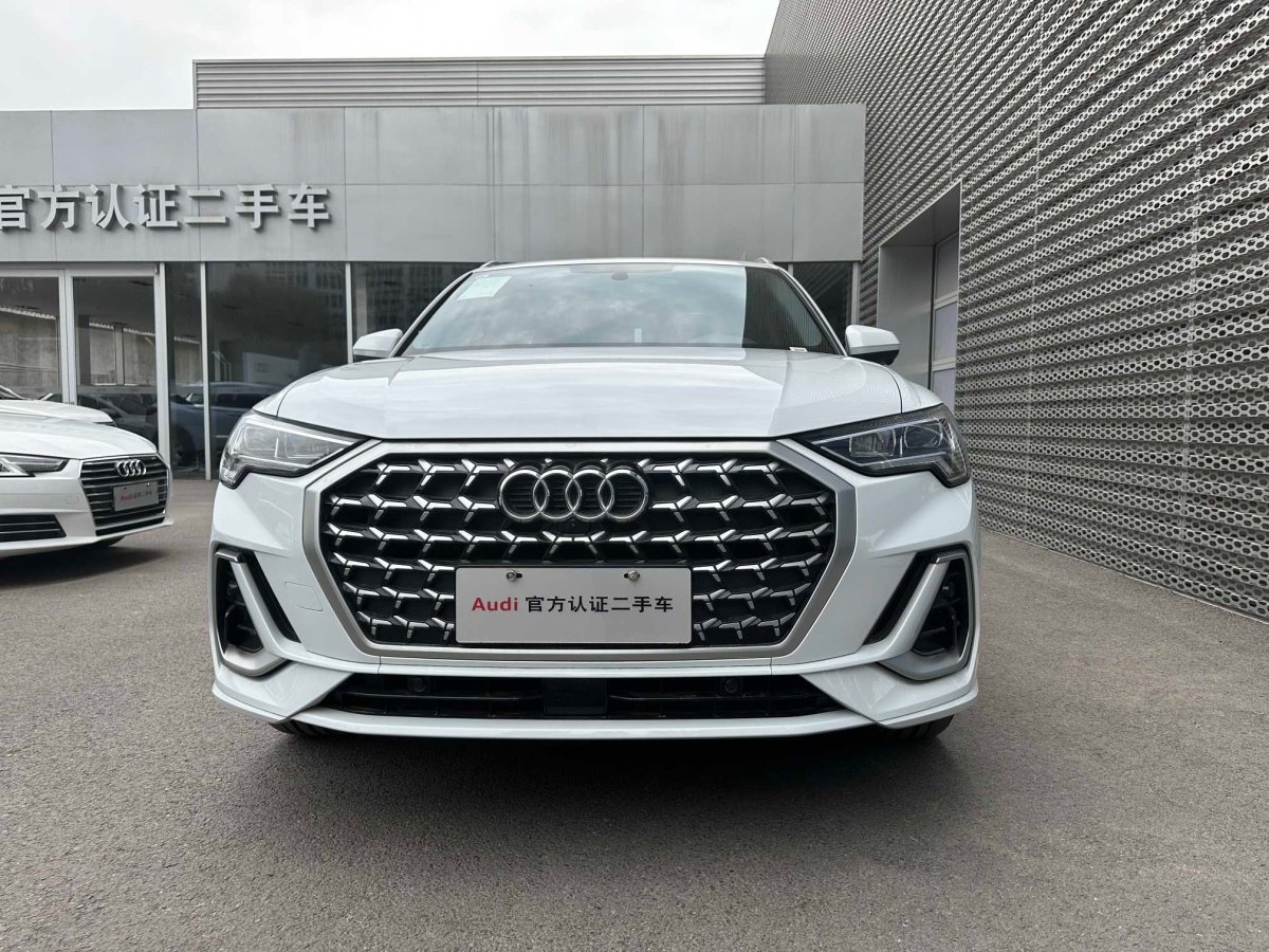 奧迪 奧迪Q3  2024款 35 TFSI 時尚動感型圖片