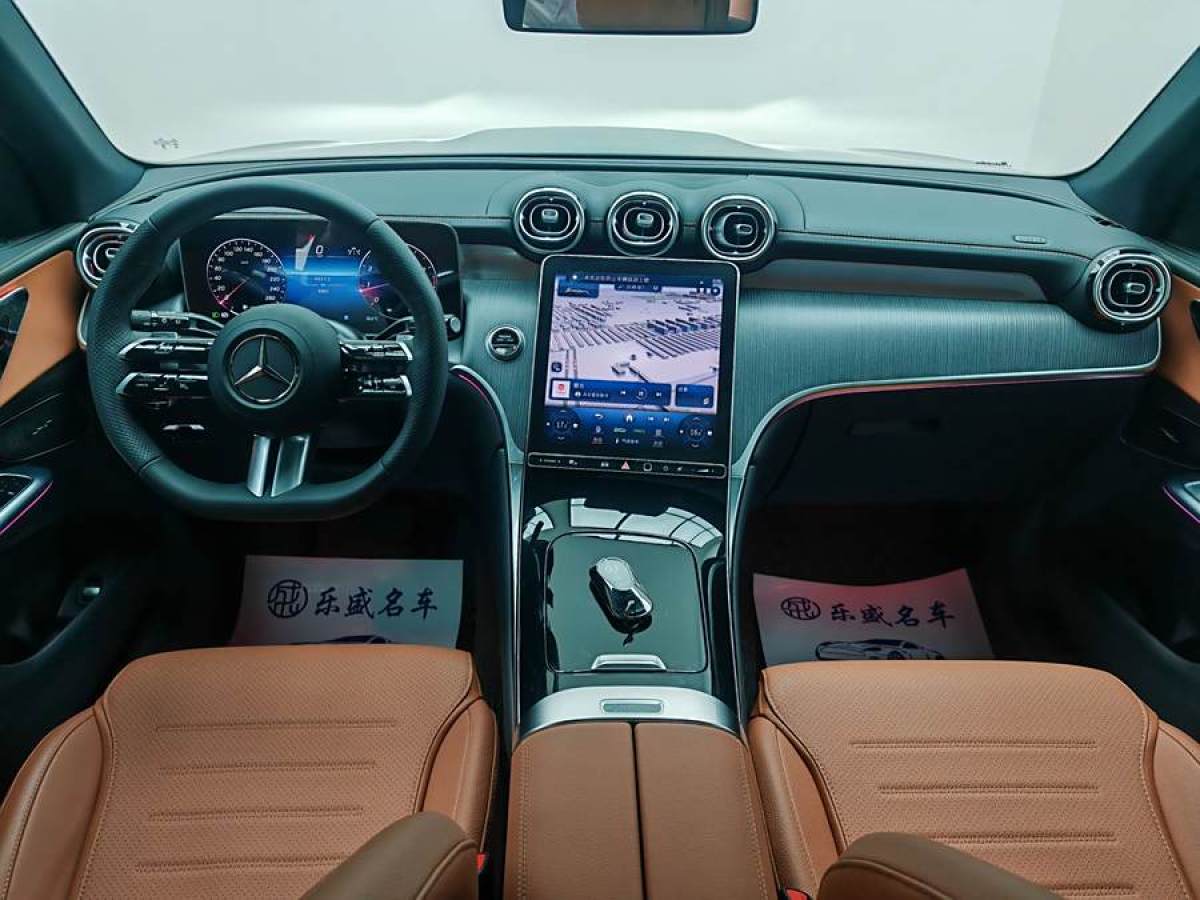 2023年8月奔馳 奔馳GLC  2023款 改款 GLC 260 L 4MATIC 豪華型 7座