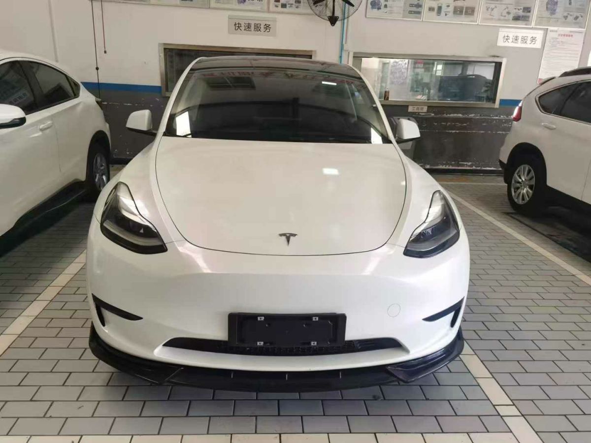 特斯拉 Model 3  2022款 Performance高性能全輪驅(qū)動(dòng)版圖片