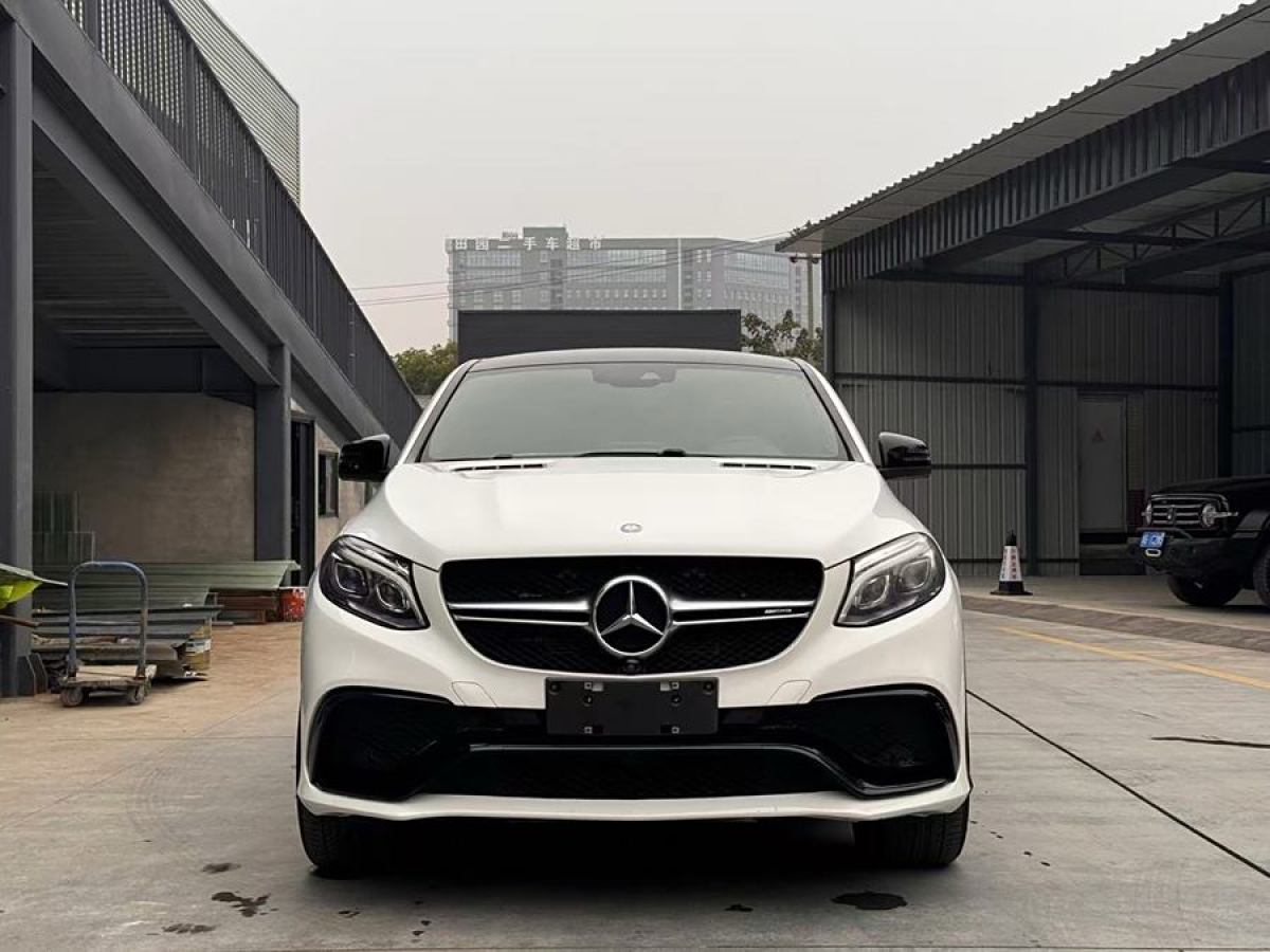 奔馳 奔馳GLE轎跑 AMG  2015款 AMG GLE 63 4MATIC 轎跑SUV圖片