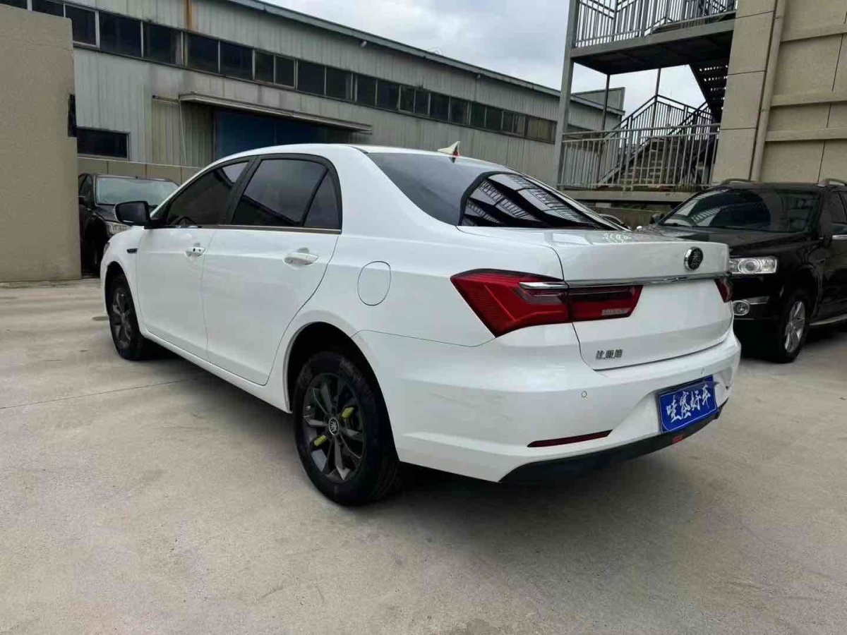 比亞迪 秦  2019款 1.5L 自動豪華型圖片