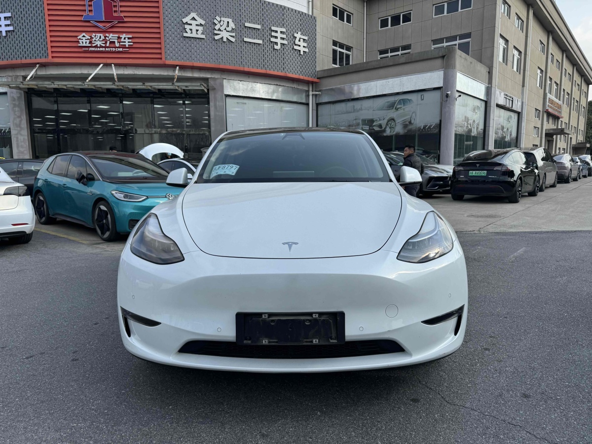 特斯拉 Model 3  2021款 改款 標準續(xù)航后驅(qū)升級版圖片