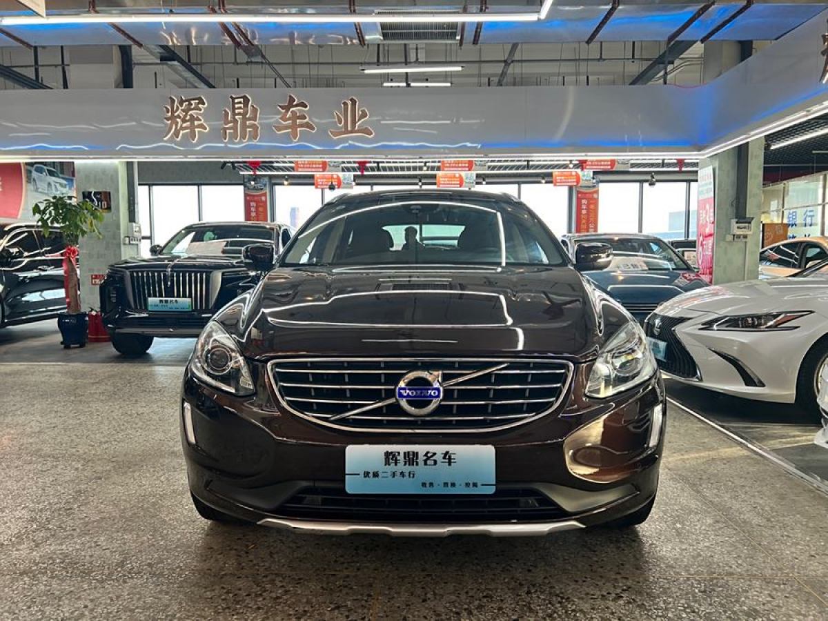 沃爾沃 XC60  2017款 T5 智進(jìn)版圖片