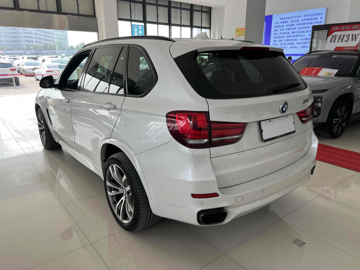 寶馬 寶馬X5  2014款 xDrive50i M運(yùn)動(dòng)型圖片