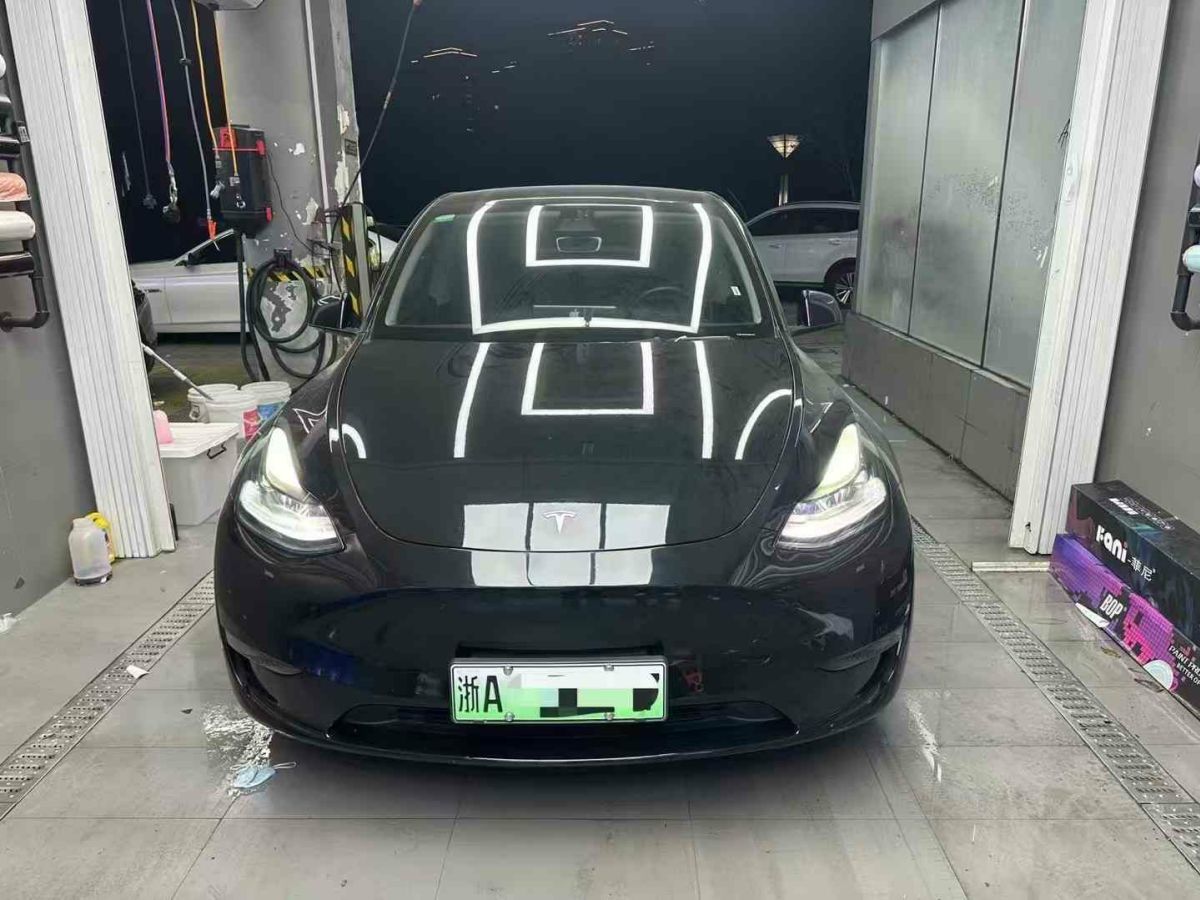 特斯拉 Model 3  2022款 Performance高性能全輪驅(qū)動(dòng)版圖片