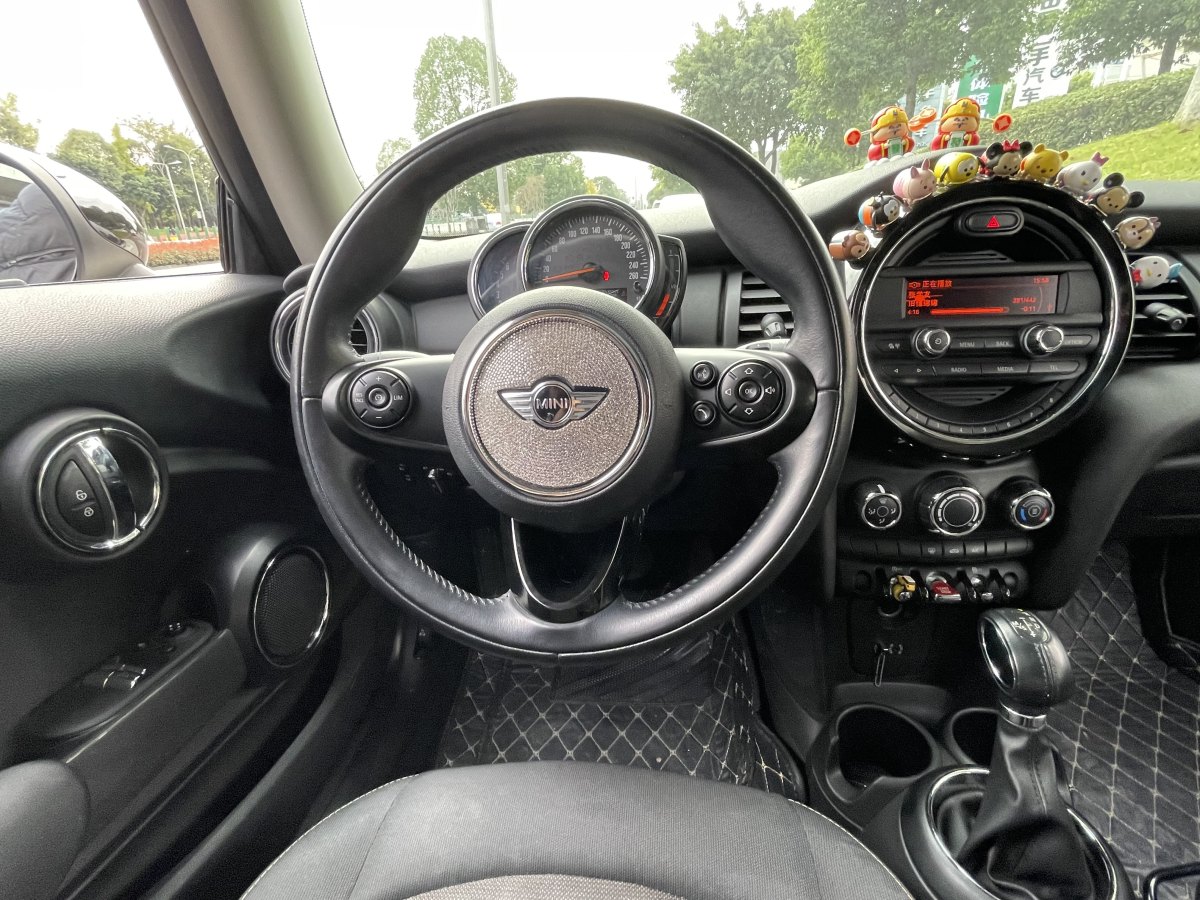 MINI MINI  2016款 1.2T ONE 先鋒派圖片