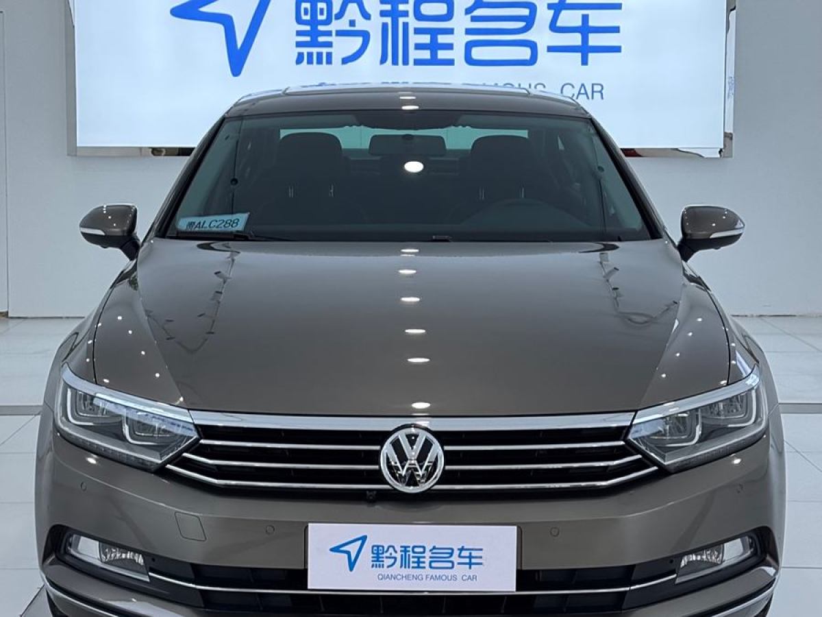 大眾 邁騰  2019款  330TSI DSG 領(lǐng)先型 國(guó)VI圖片