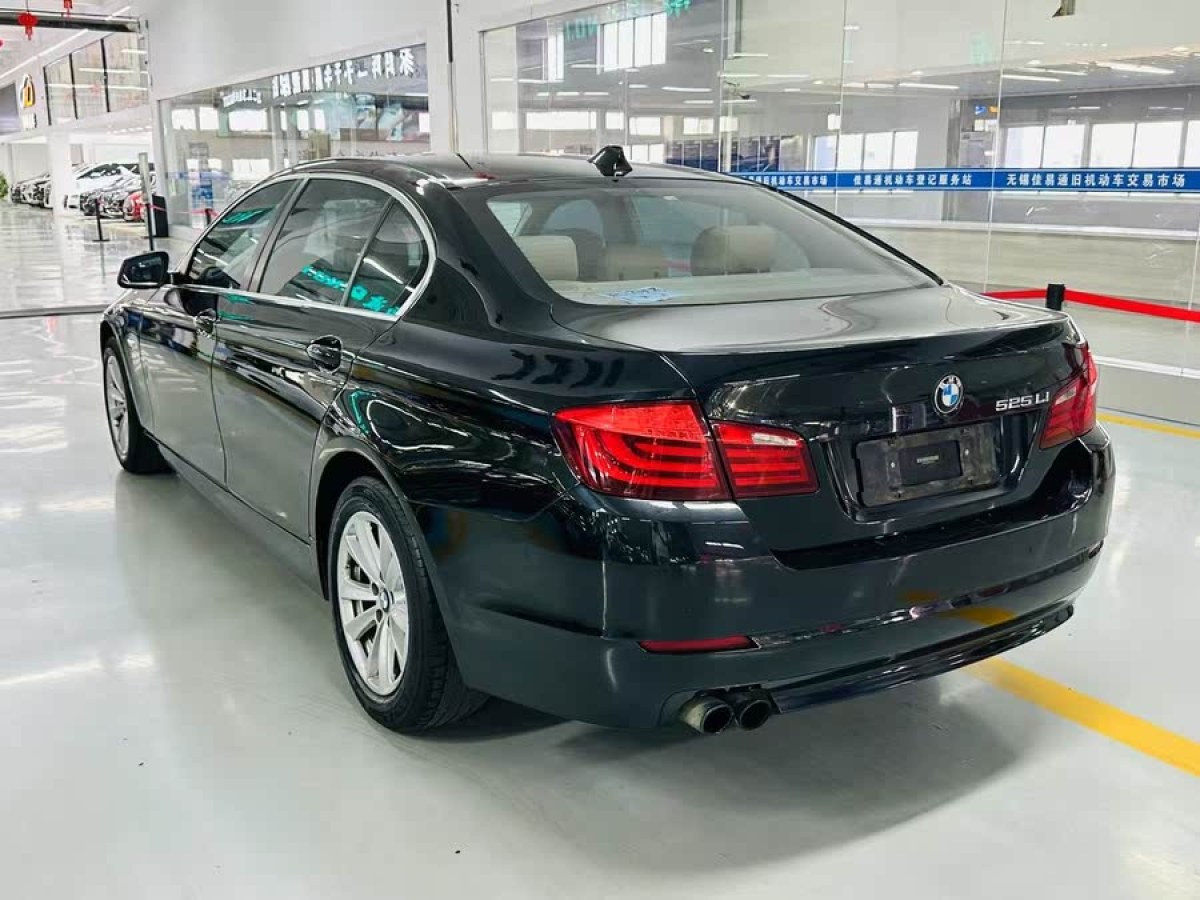 寶馬 寶馬5系  2013款 525Li 領(lǐng)先型圖片