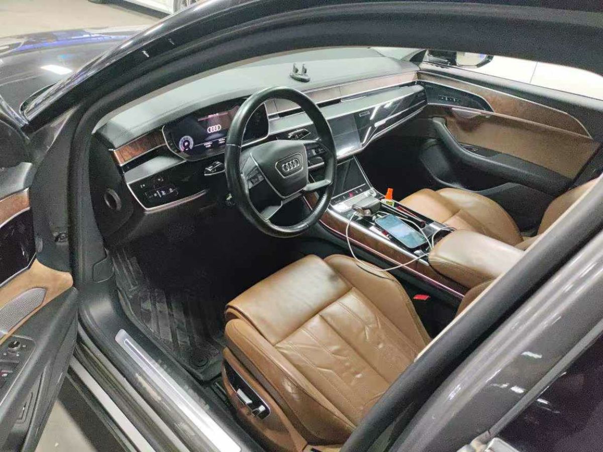 奧迪 奧迪S8  2020款 S8L 4.0TFSI quattro圖片