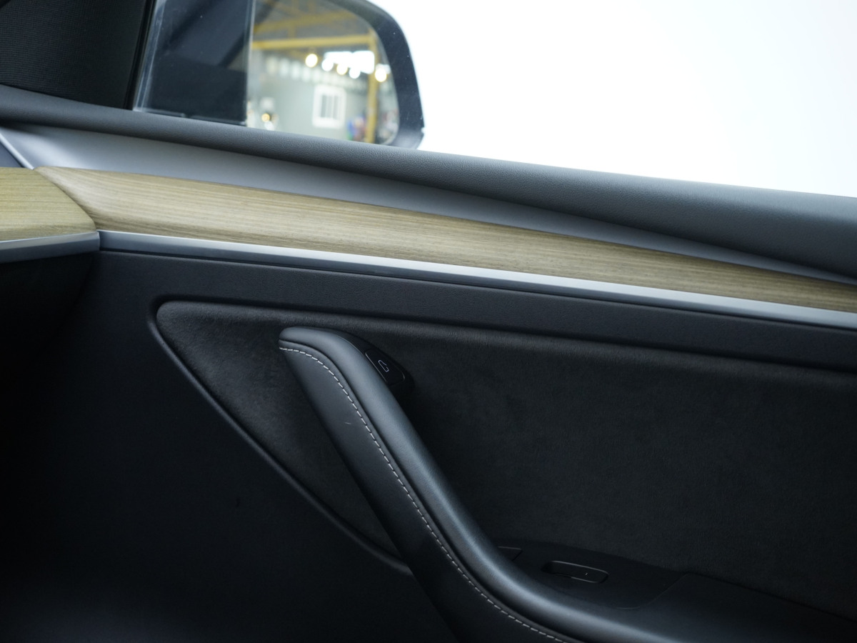 特斯拉 Model Y  2022款 改款 長續(xù)航全輪驅(qū)動(dòng)版圖片